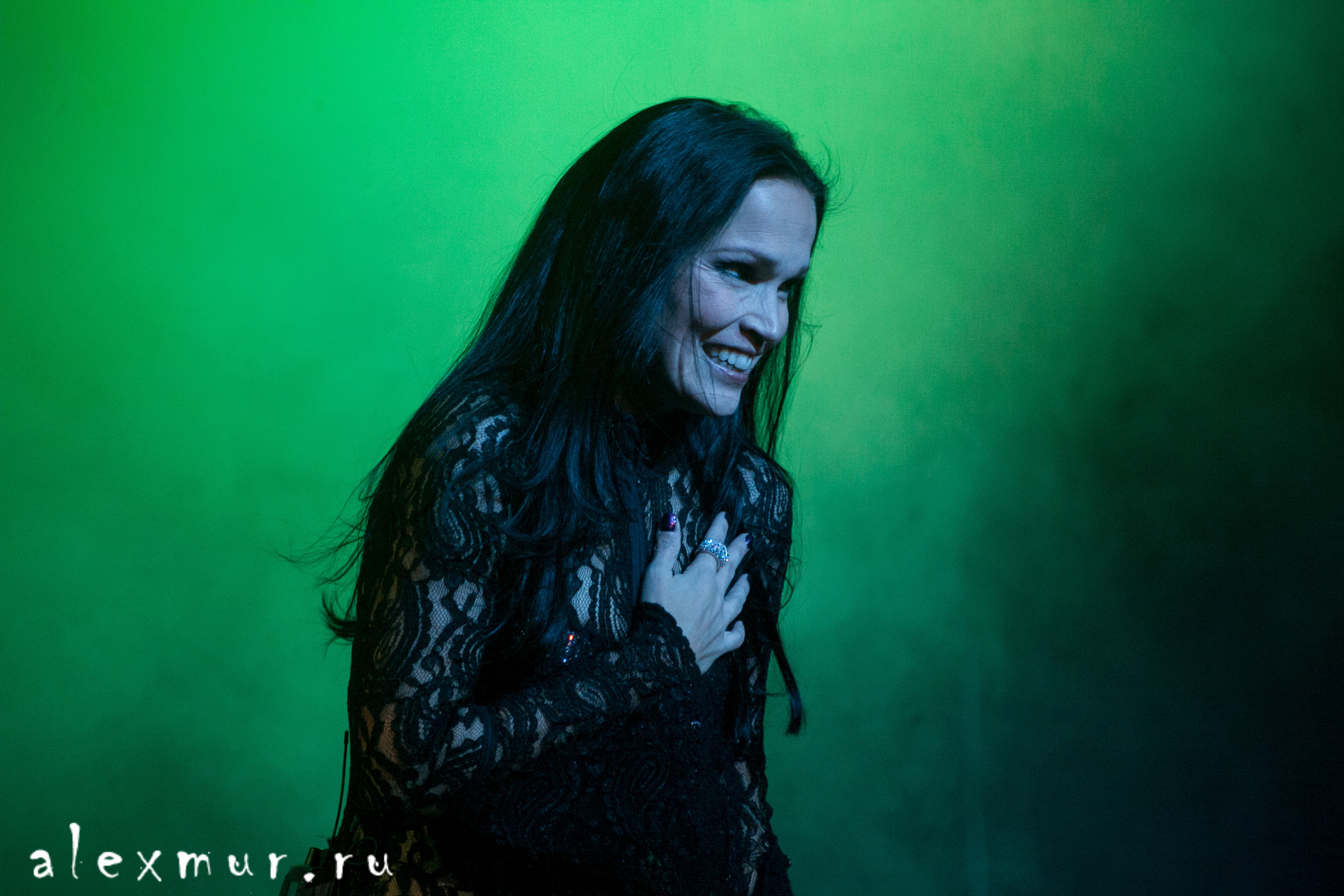 Выступление Tarja Turunen  (Nightwish). Огни Уфы
 ФОТО Алексей Муравьёв Alex Mur, Уфа +79174549816

#Россия #Russia #Петербург #СПБ #Уфа #photo #фото #фотограф #alexmur #TarjaTurunenт #Nightwish #концерт