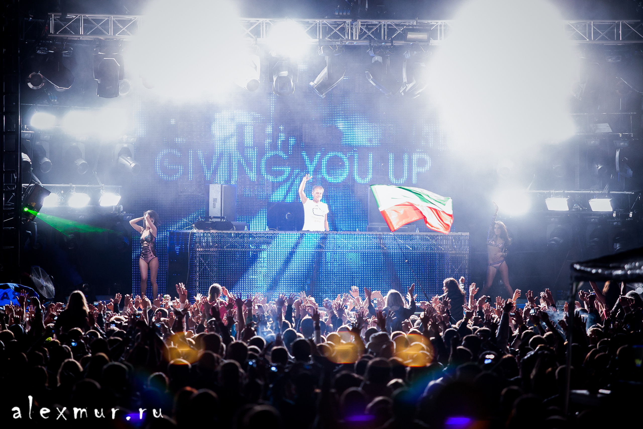 Armin van Buuren на фестивале Globalclubing в Казани.  
ФОТО Алексей Муравьёв Alex Mur, Уфа +79174549816

#Россия #Russia #Петербург #СПБ #Уфа #photo #фото #фотограф #alexmur #Казань #Globalclubing #ArminvanBuuren #ASOT #Armind 

Концертное фото Уфа, Концертный фотограф Уфа, Концерт Уфа, Концертный фотограф Алексей Муравьёв, концертный фотограф Alex Mur, клубное фото Уфа, клубный фотограф Алексей Муравьёв, клубный фотограф Alex Mur, клубы Уфы, клуб Уфа, клуб Уфа, Огни Уфы, репортажная съёмка Уфа, фотосъёмка Уфа, Уфа концерт, Алексей Муравьёв, Alex Mur