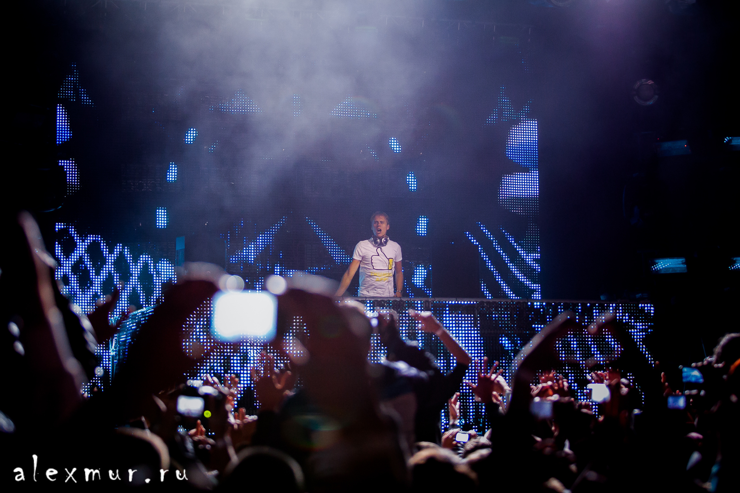 Armin van Buuren на фестивале Globalclubing в Казани.  
ФОТО Алексей Муравьёв Alex Mur, Уфа +79174549816

#Россия #Russia #Петербург #СПБ #Уфа #photo #фото #фотограф #alexmur #Казань #Globalclubing #ArminvanBuuren #ASOT #Armind

Концертное фото Уфа, Концертный фотограф Уфа, Концерт Уфа, Концертный фотограф Алексей Муравьёв, концертный фотограф Alex Mur, клубное фото Уфа, клубный фотограф Алексей Муравьёв, клубный фотограф Alex Mur, клубы Уфы, клуб Уфа, клуб Уфа, Огни Уфы, репортажная съёмка Уфа, фотосъёмка Уфа, Уфа концерт, Алексей Муравьёв, Alex Mur 