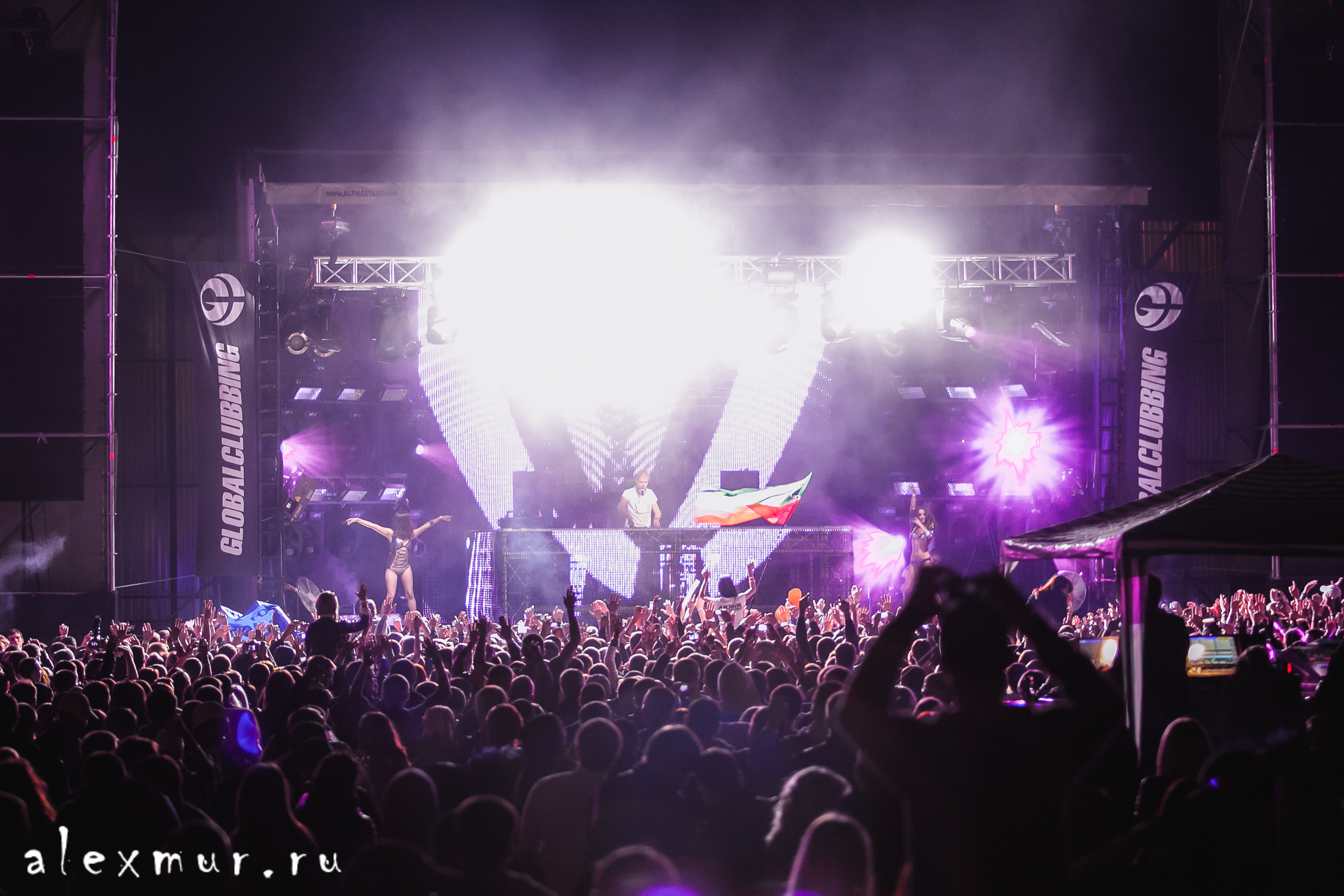 Armin van Buuren на фестивале Globalclubing в Казани.  
ФОТО Алексей Муравьёв Alex Mur, Уфа +79174549816

#Россия #Russia #Петербург #СПБ #Уфа #photo #фото #фотограф #alexmur #Казань #Globalclubing #ArminvanBuuren #ASOT #Armind 

Концертное фото Уфа, Концертный фотограф Уфа, Концерт Уфа, Концертный фотограф Алексей Муравьёв, концертный фотограф Alex Mur, клубное фото Уфа, клубный фотограф Алексей Муравьёв, клубный фотограф Alex Mur, клубы Уфы, клуб Уфа, клуб Уфа, Огни Уфы, репортажная съёмка Уфа, фотосъёмка Уфа, Уфа концерт, Алексей Муравьёв, Alex Mur