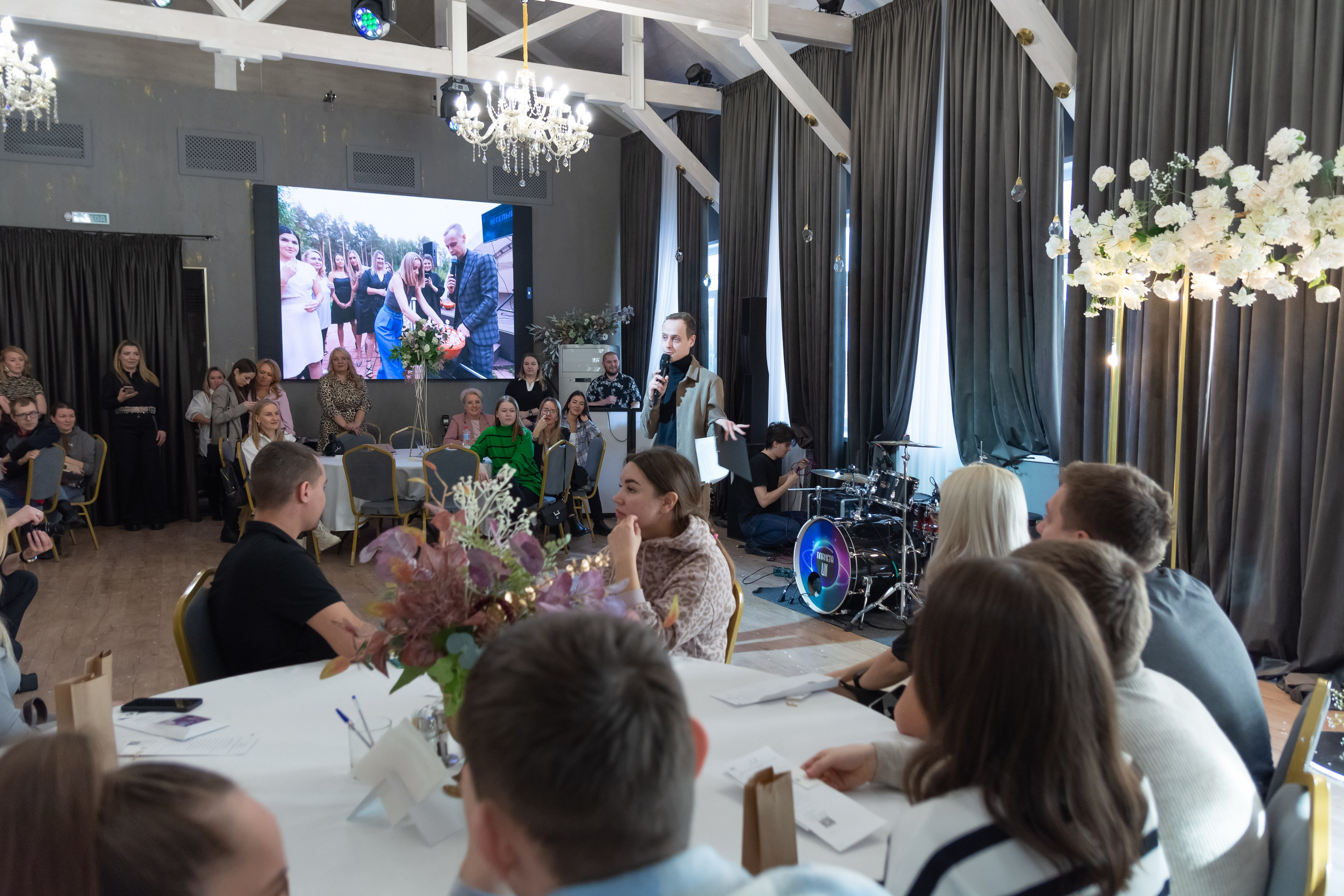 Свадебное чаепитие для молодоженов