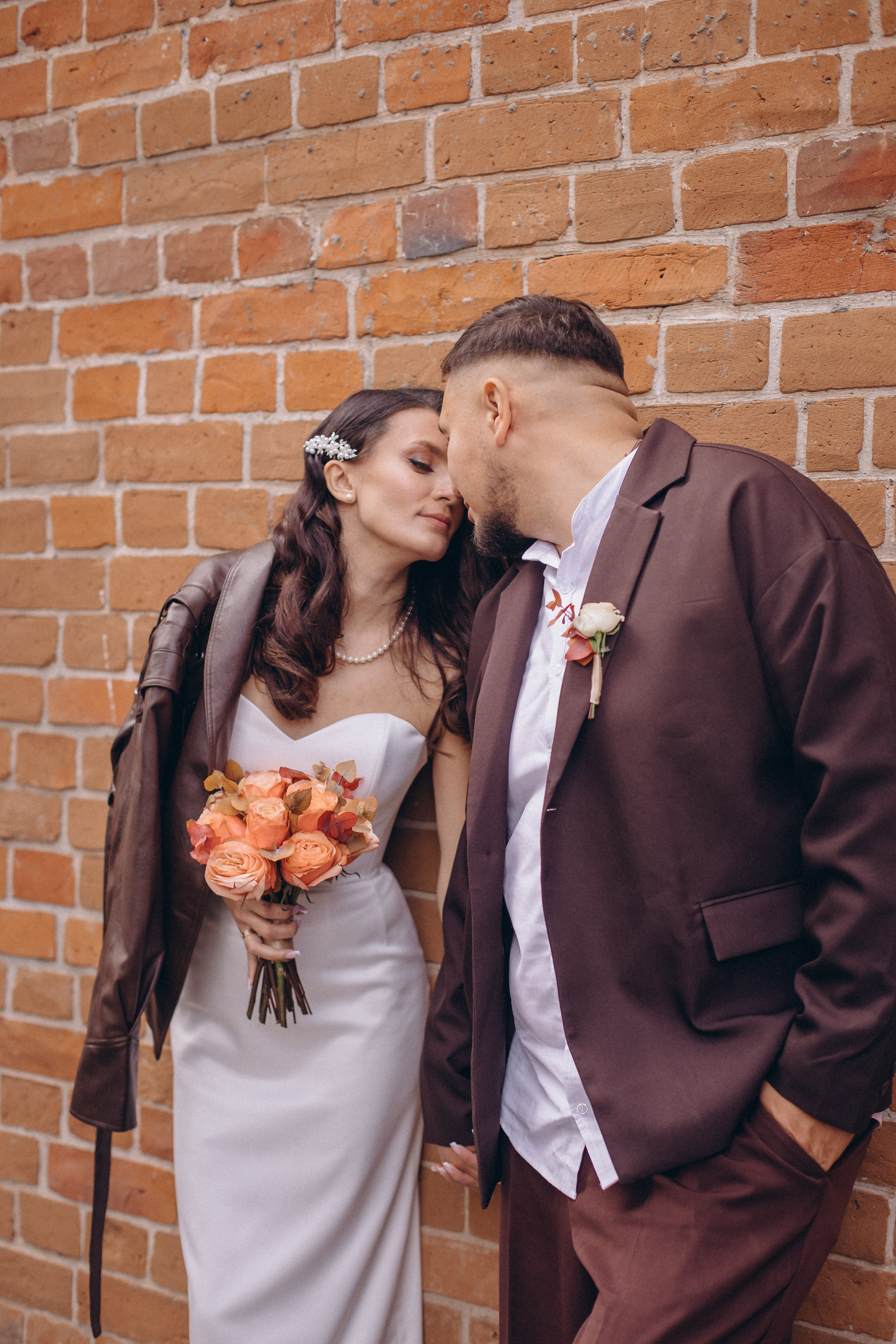 Свадебная осенняя прогулка. Фотограф