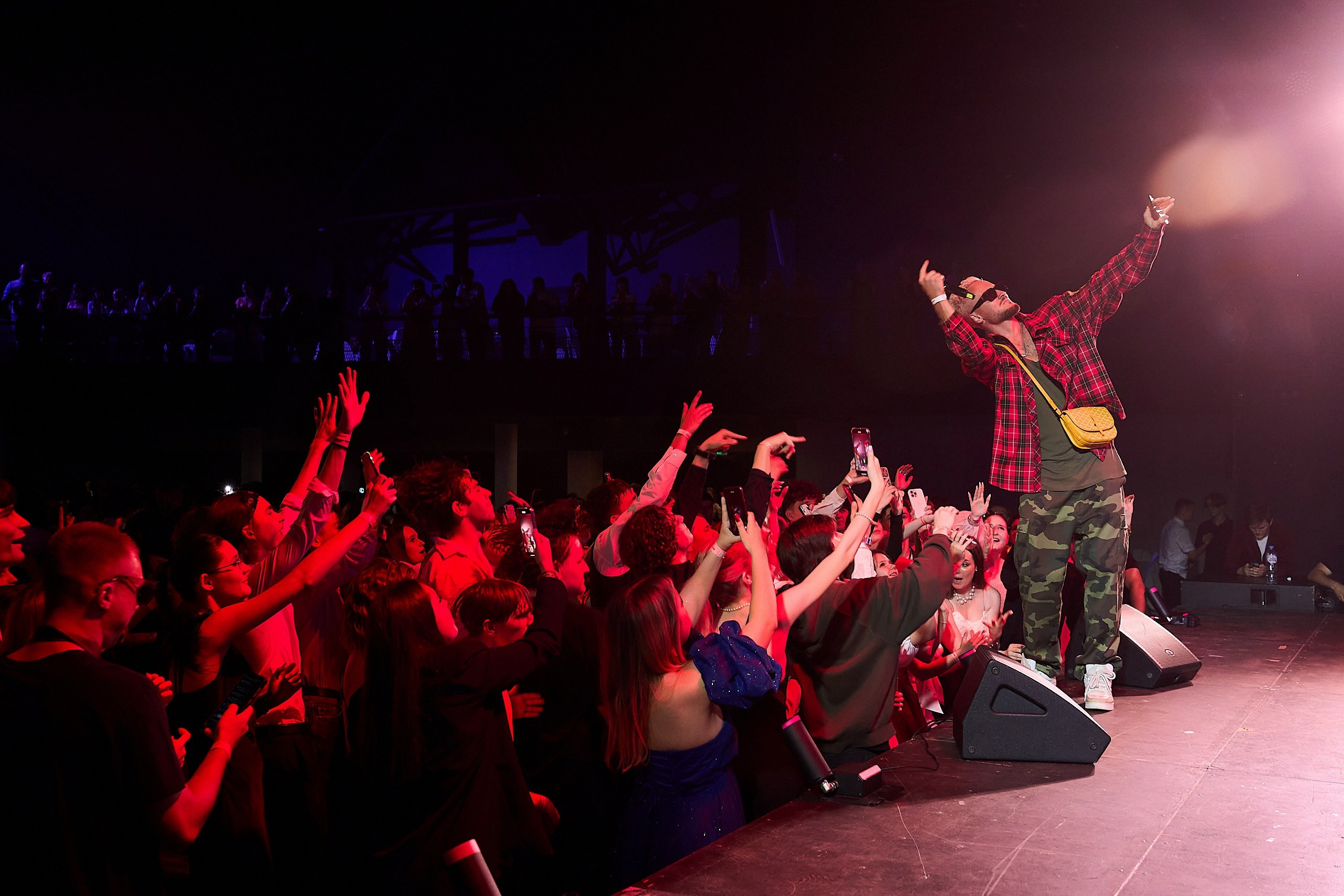 Выпускной 2024 концертный зал Академия ВТБ. Фотограф и Видеограф в Москве. Олег Корушев