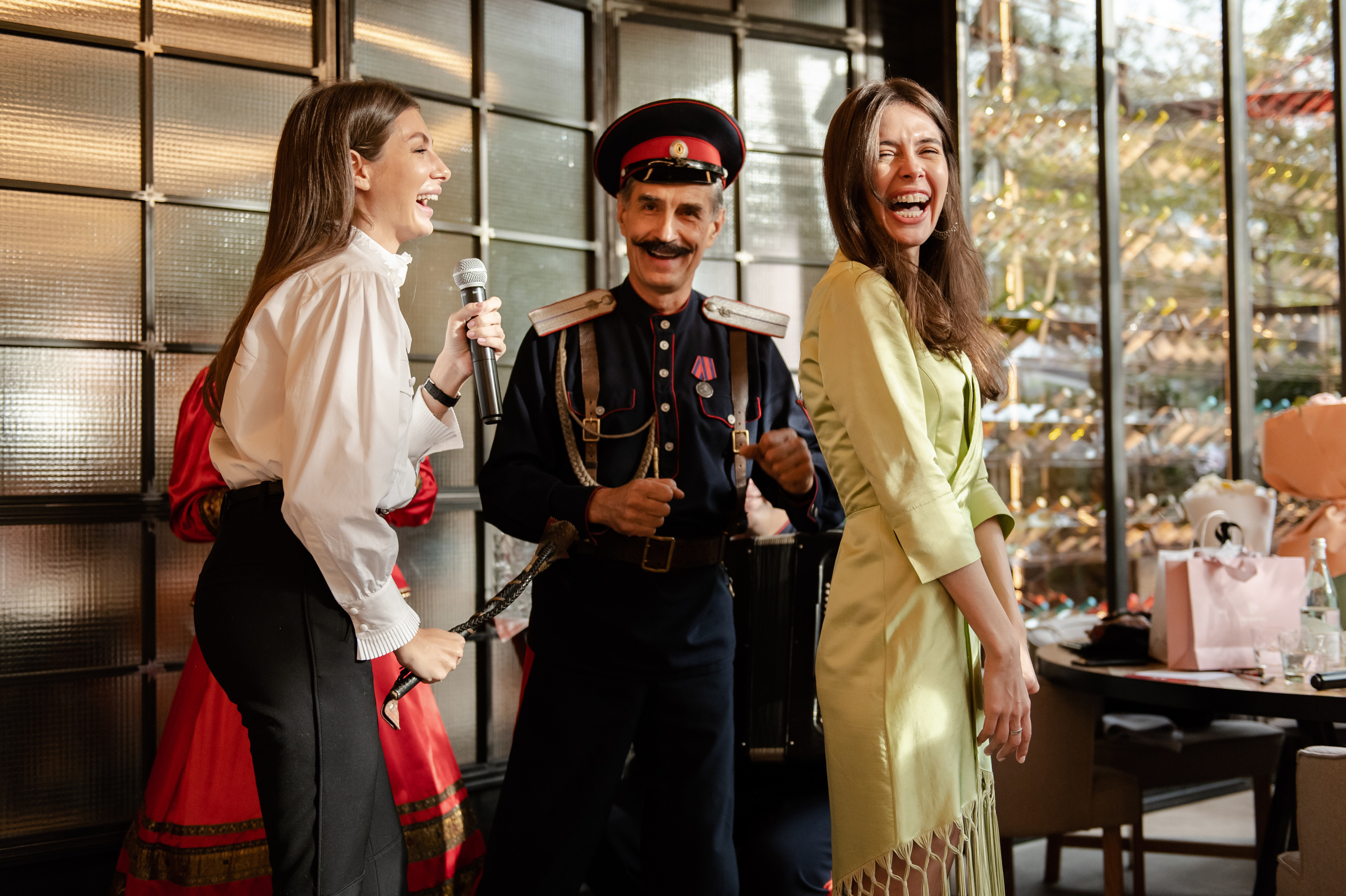 Репортажный фотограф в Ростове. Свадебный фотограф в Ростове Максимов Максим