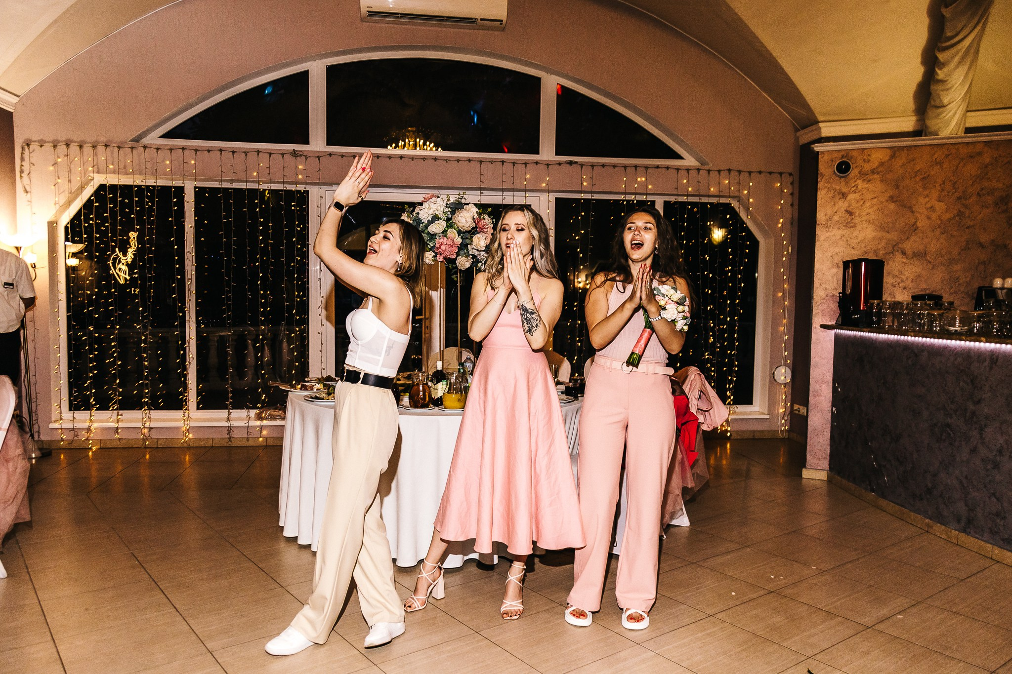 Вячеслав и Анна ♥. Репортажный и семейный фотограф в Москве