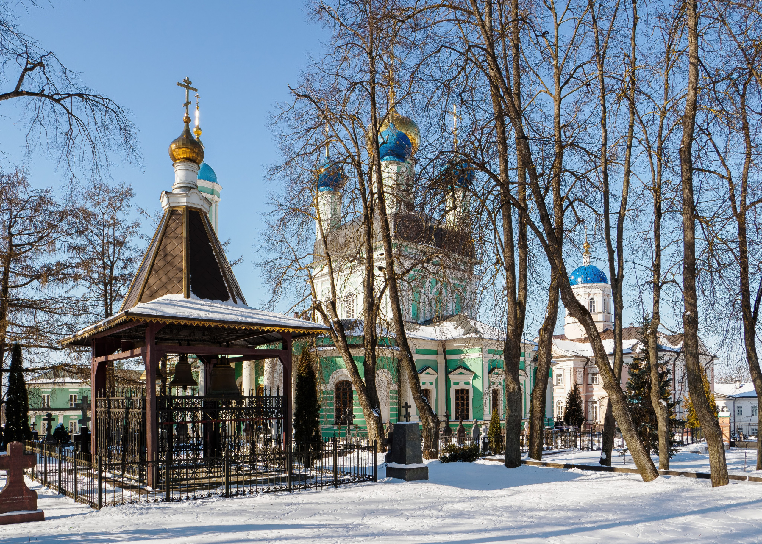 Оптина пустынь. Зима 2023 года. Фотограф Никифоров-Гордеев Сергей. Москва и МО