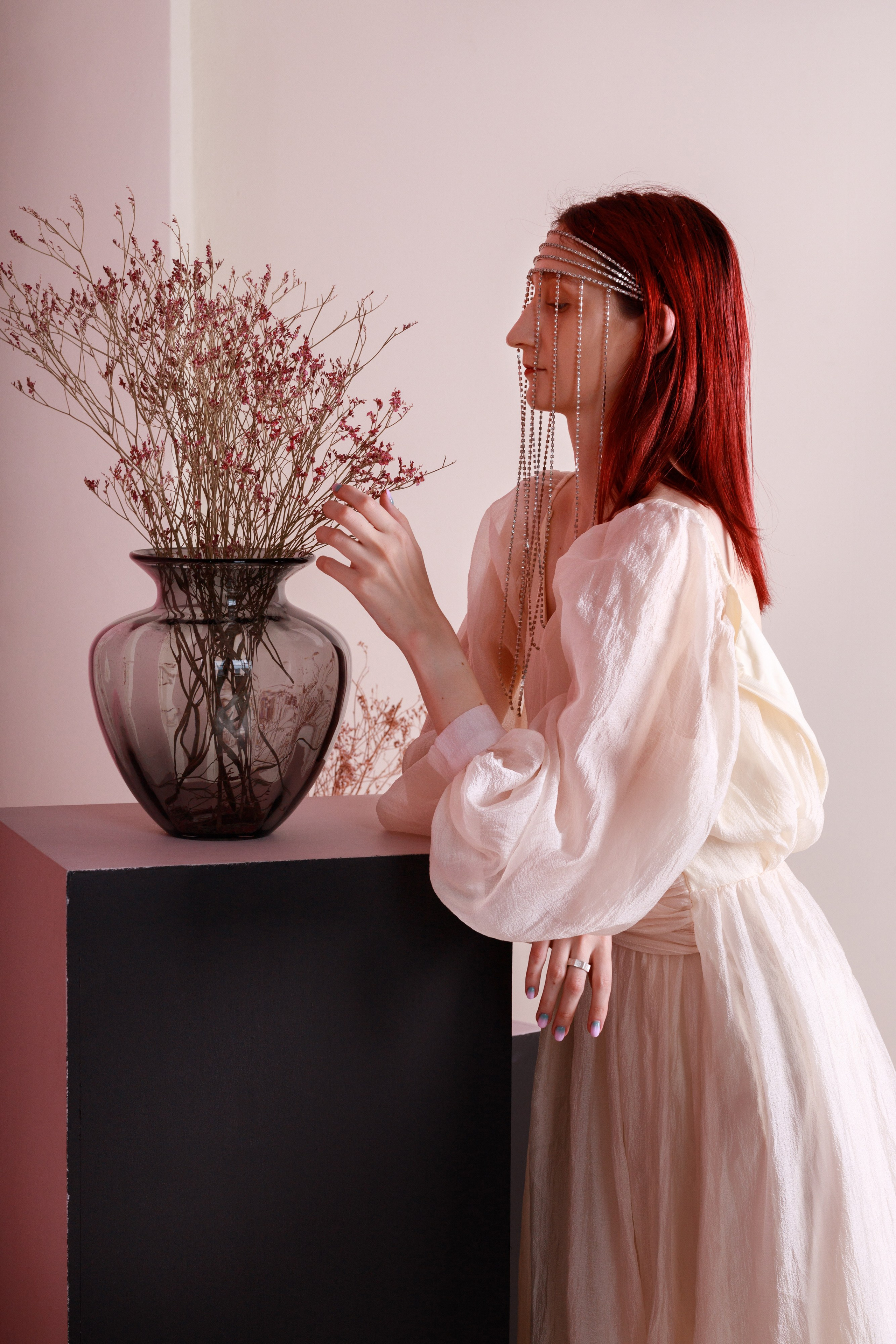 Алёна в розовом зале. Фотографии в Санкт-Петербурге и не только. Александр Колдин