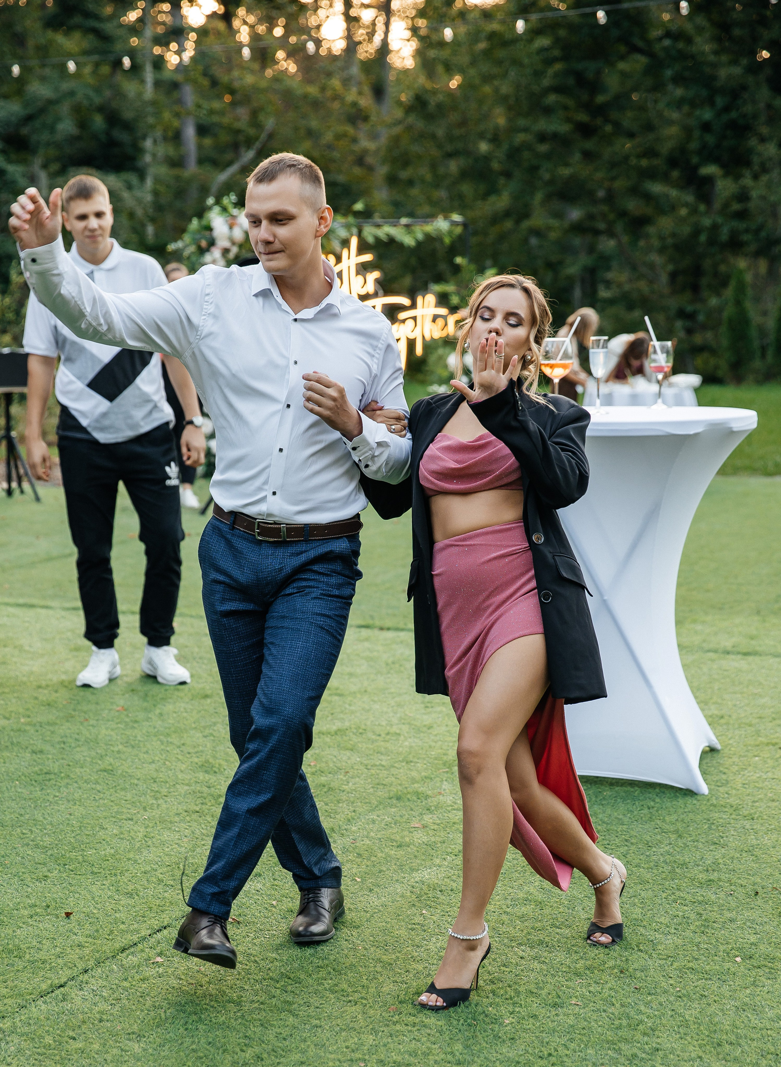 Свадьба на открытом воздухе. Свадебный и семейный фотограф в Москве Олеся Подколзина