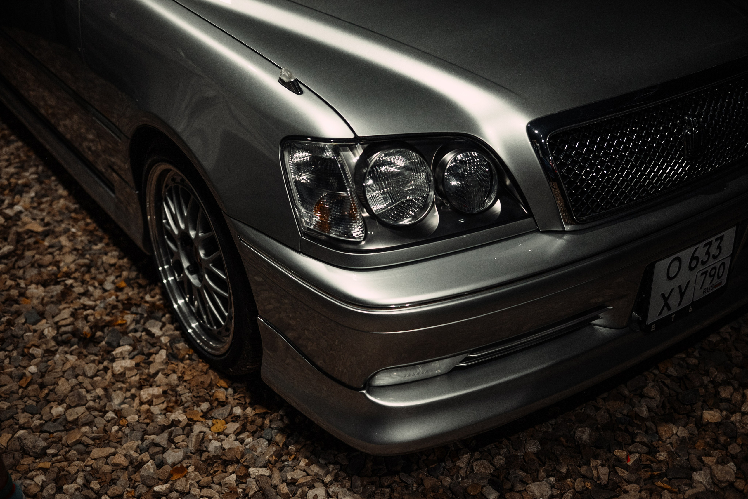 Toyota Crown Estate Athlete V JZS171W. DeLorein