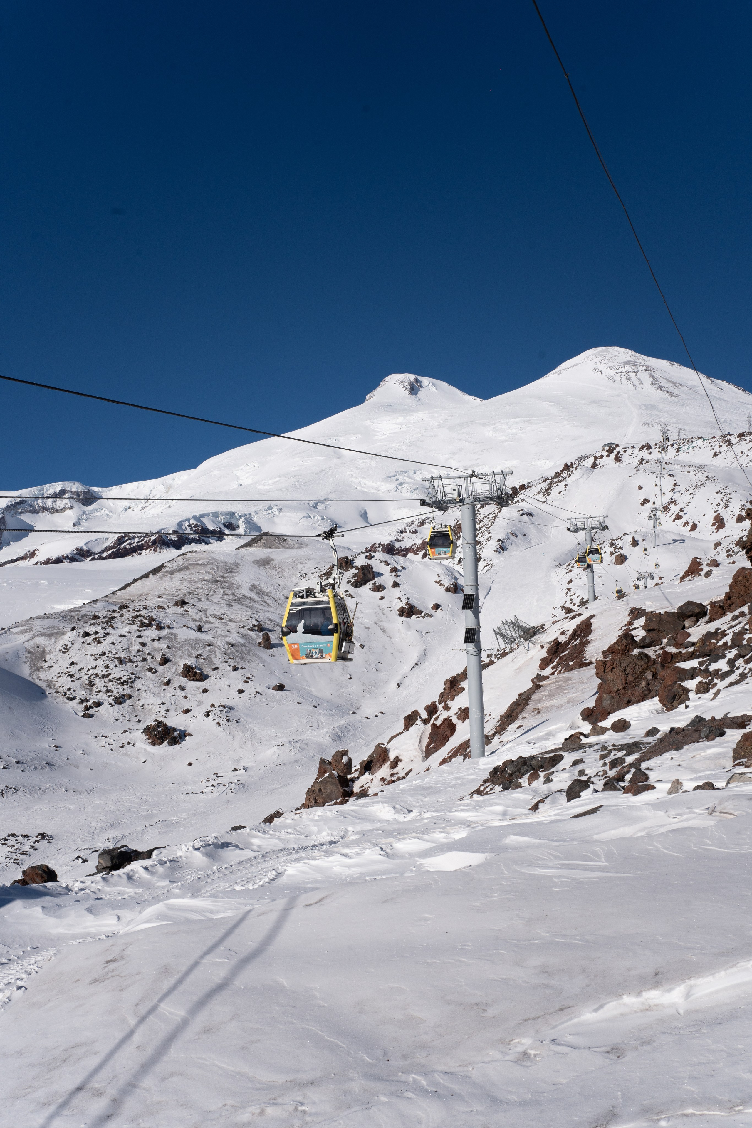 Съёмка рекламных баннеров на канатке Эльбрус для ДНС-Xiaomy. Фотограф, видеограф Пятигорск, Ставрополь, Ессентуки, Petlyakovs_photo