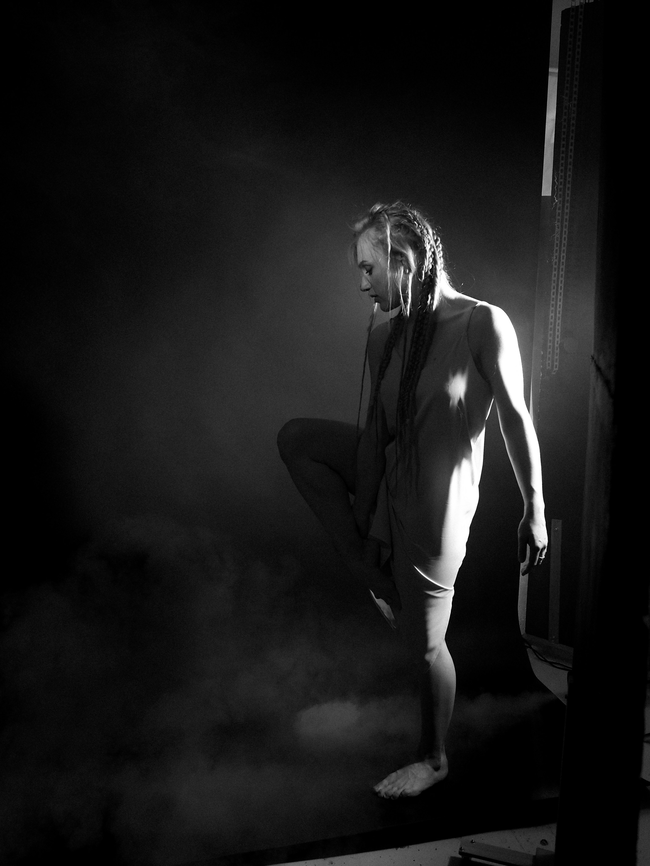 Студийный свет — дым. Фотограф Рязань. Семейный Свадебный фотограф