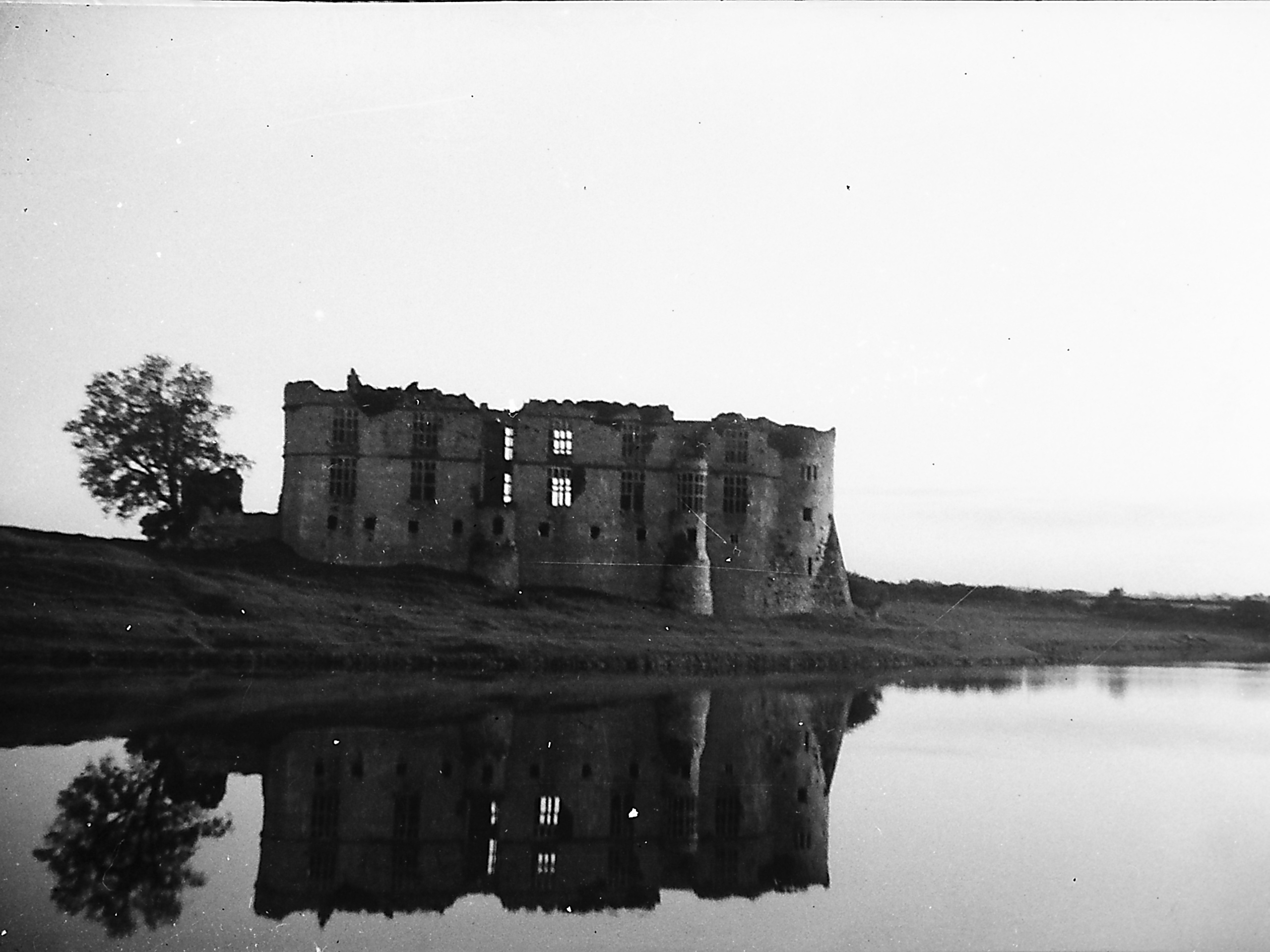 Потерпевшие кораблекрушение. Екатерина Васильева художник, куратор и преподаватель