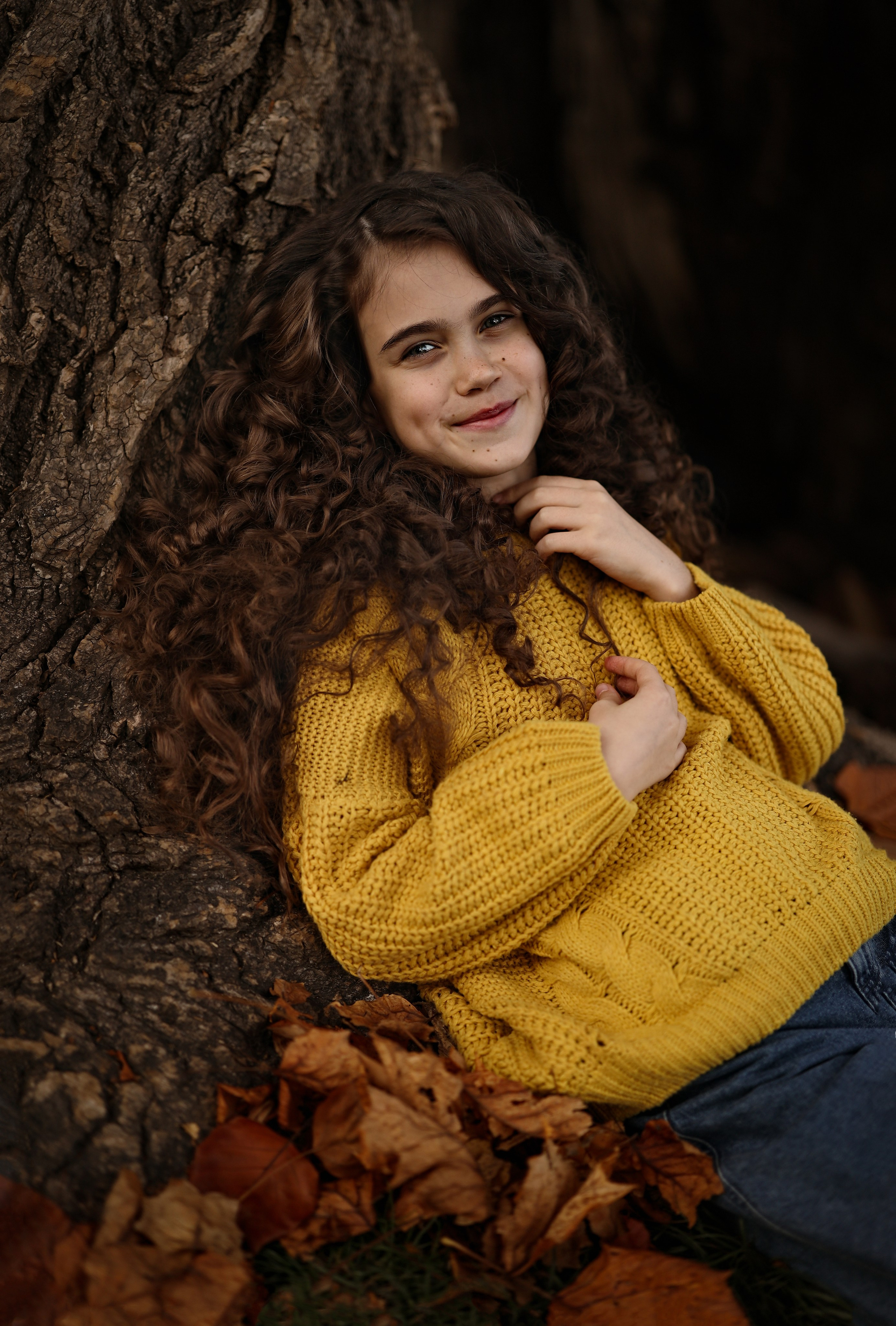 Осенняя фотосессия для Полины у древа патриарха в Сухуме. Свадебный и семейный фотограф в Абхазии Жанна Соснина