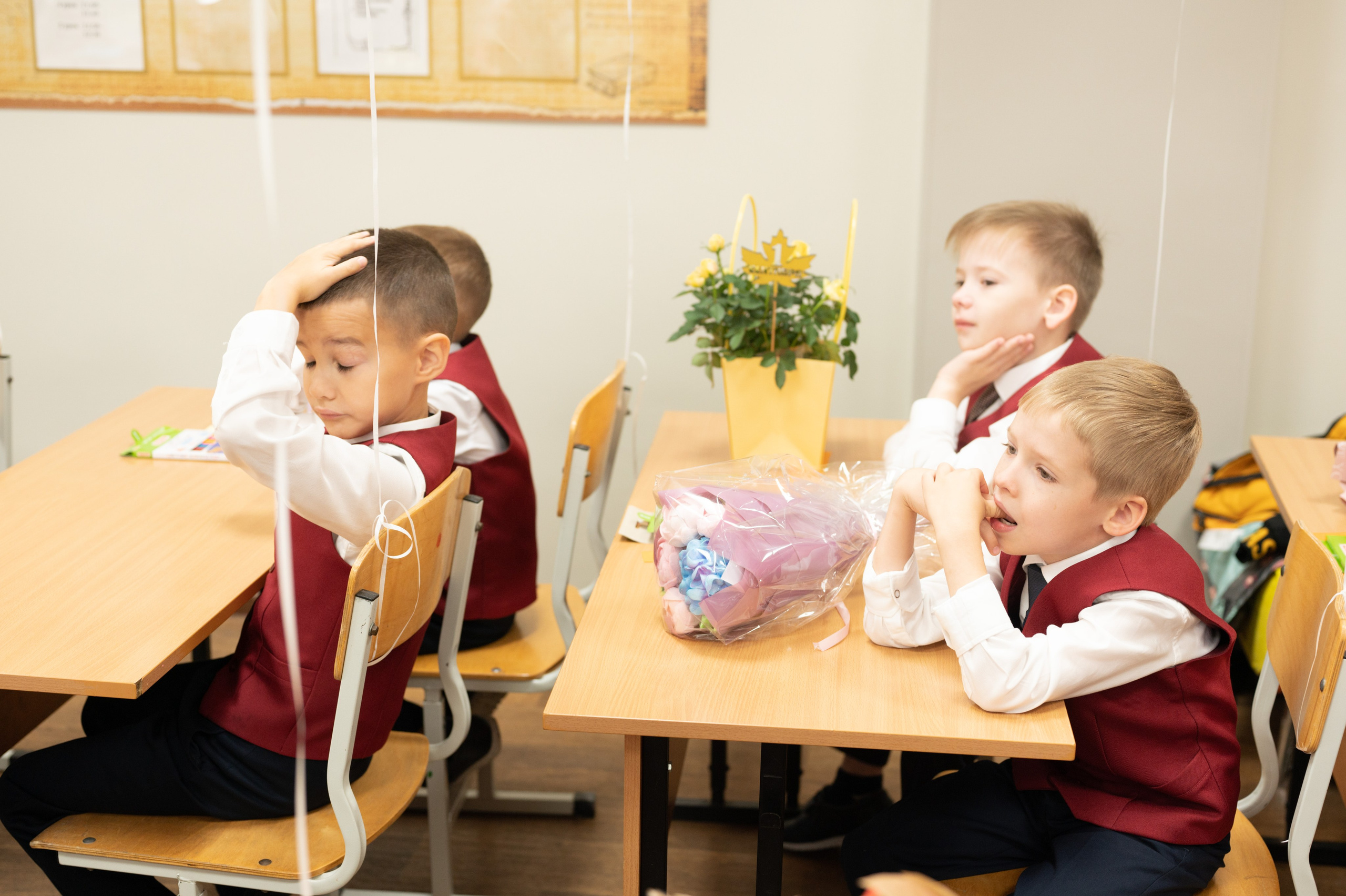 1 сентября 1 К 16 гимназия репортаж, линейка +в классе. Фотограф новорожденных, семейный детский в Тюмени Татьяна Морозова