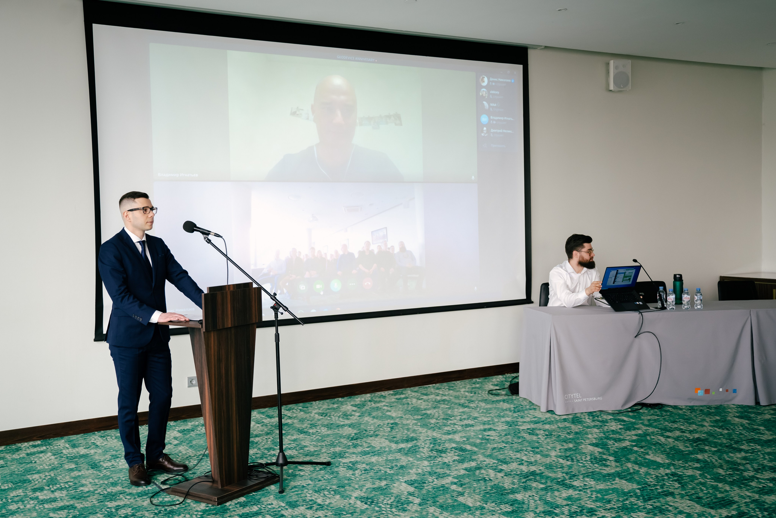 01.04.24 Конференция «10 лет компании». Репортажный фотограф в Санкт-Петербурге. Фотограф на мероприятие в СПБ