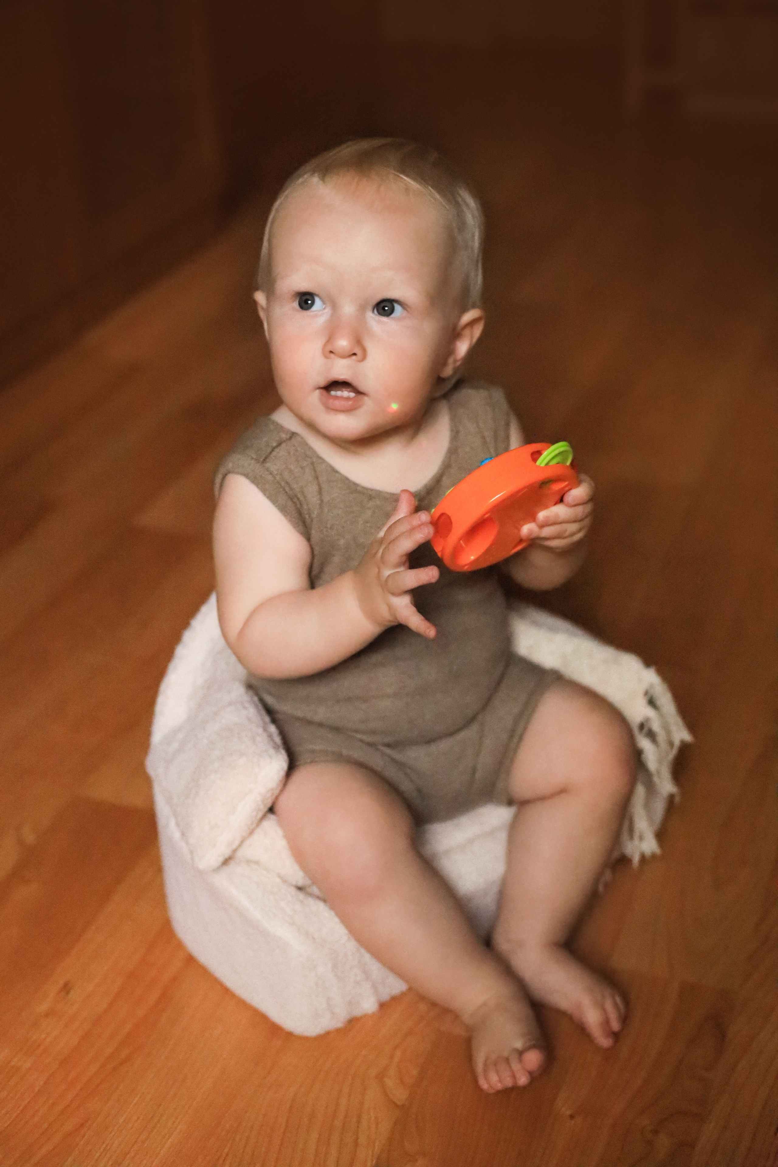 Ян Я РАСТУ. Семейный фотограф и фотограф новорожденных в Санкт-Петербурге Алина Фе