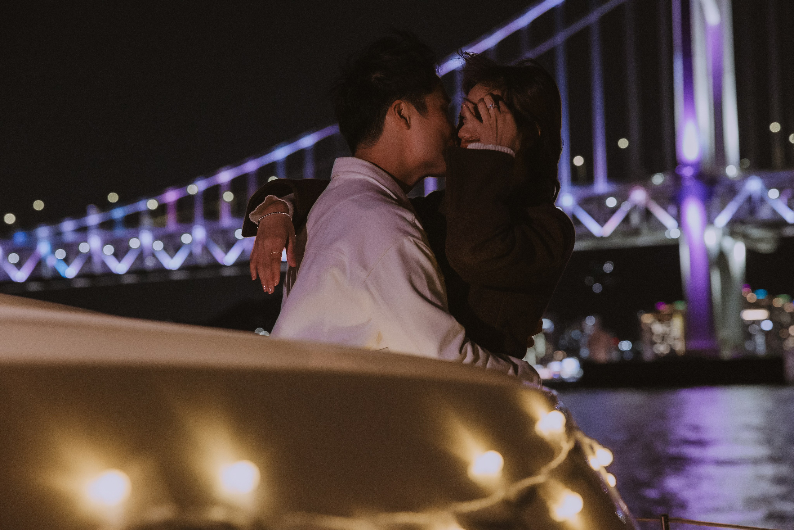 Предложение руки и сердца на яхте во время вечерней прогулке в Пусане. ВАШ ФОТОГРАФ В ПУСАНЕ (Южная Корея) Александра Ануфрий