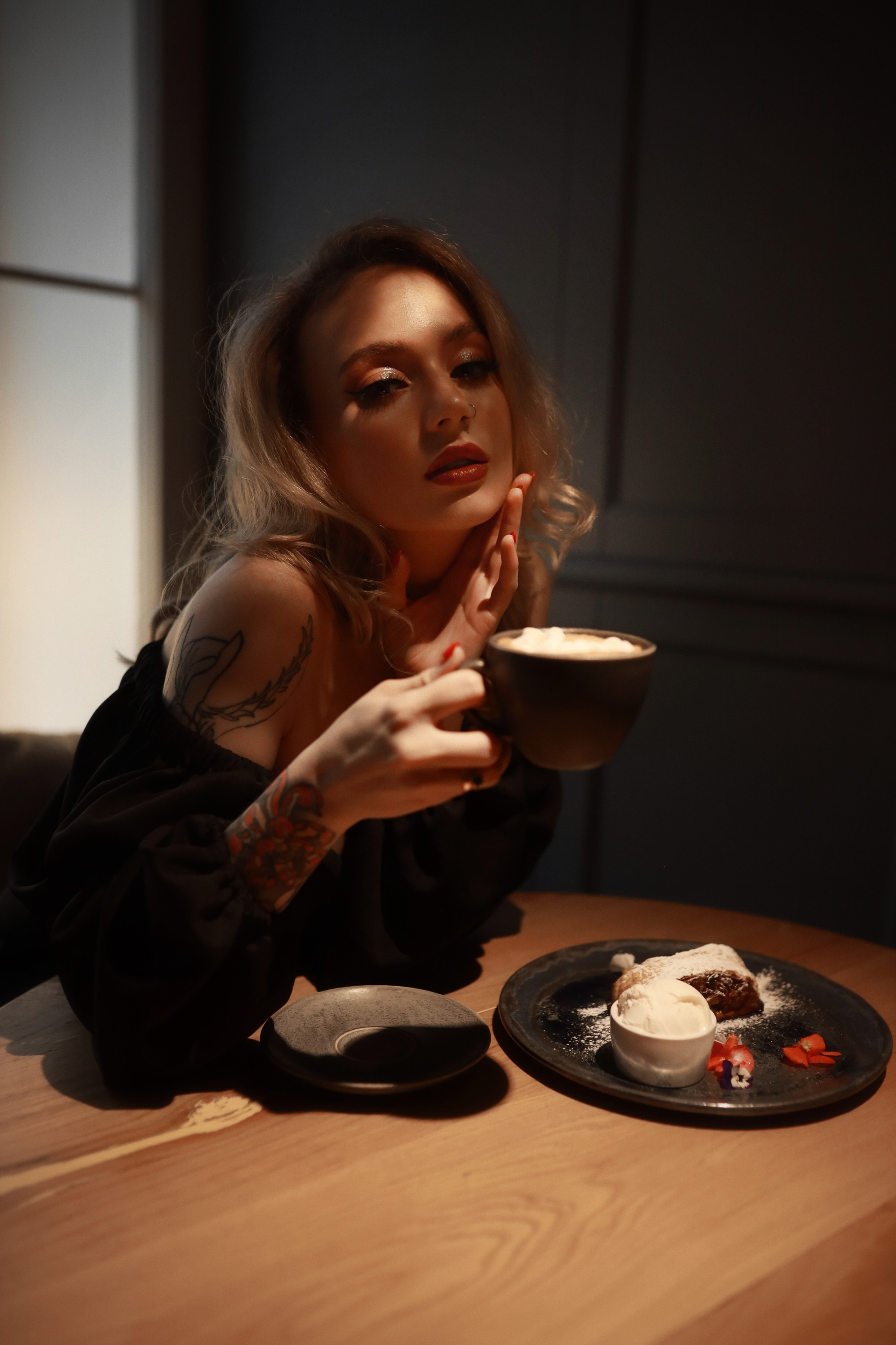 Стилизованные съемки. Фотограф и контент-креатор Диана Шкутова