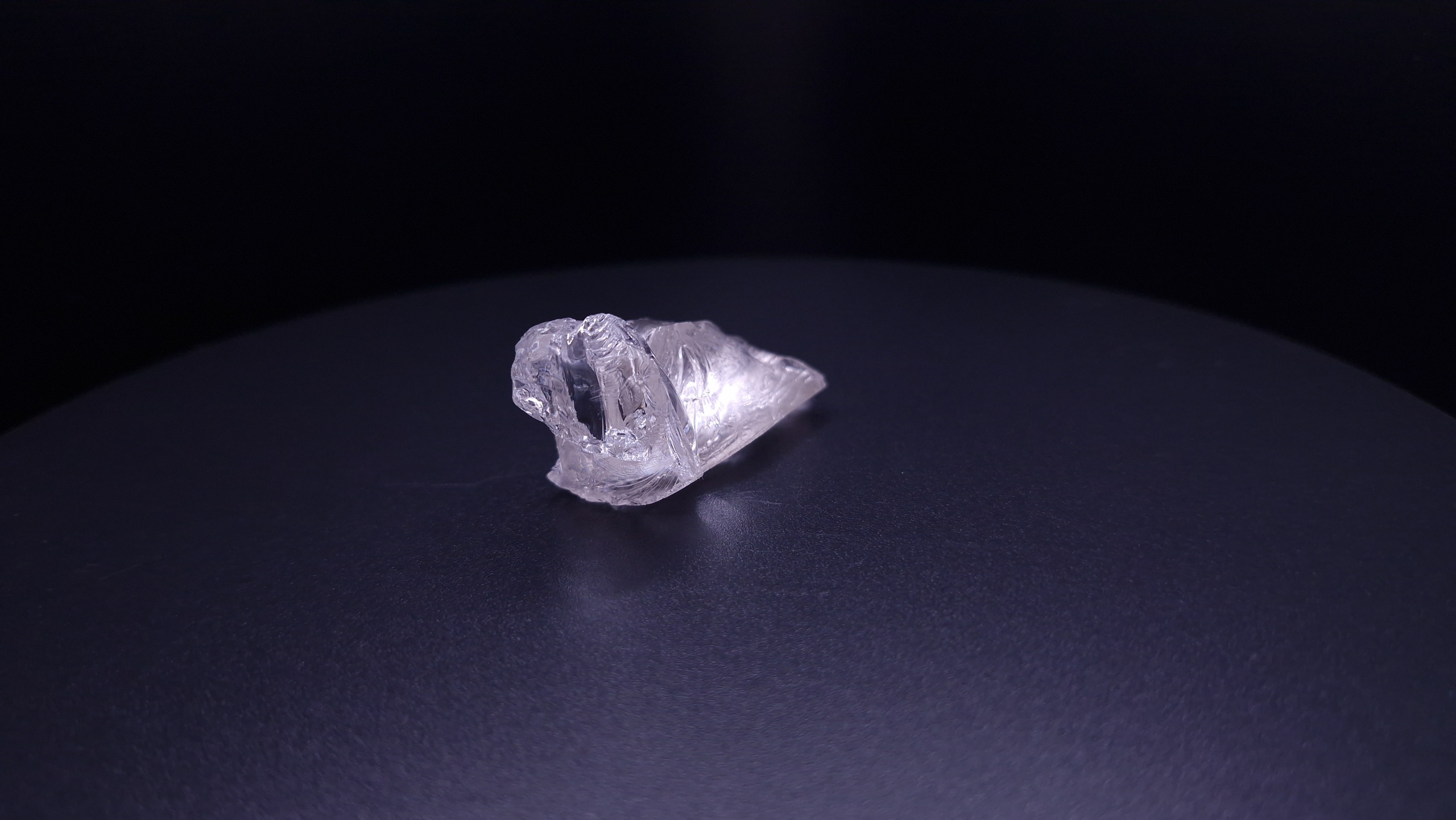 YAG белый гранат 32.59 гр. YAG garnet иттрий алюминиевый гранат ИАГ