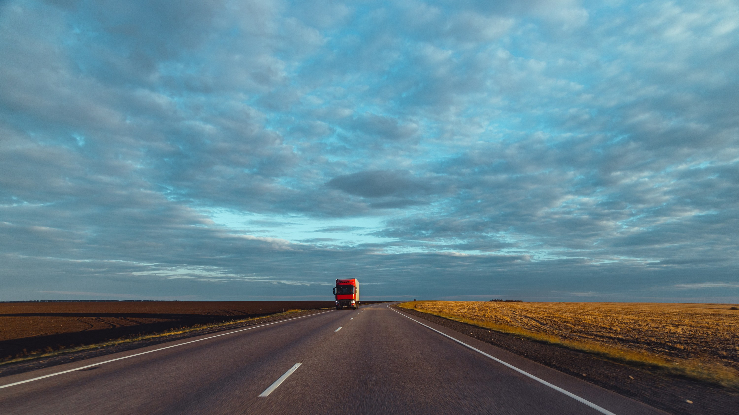 Илья Яценко