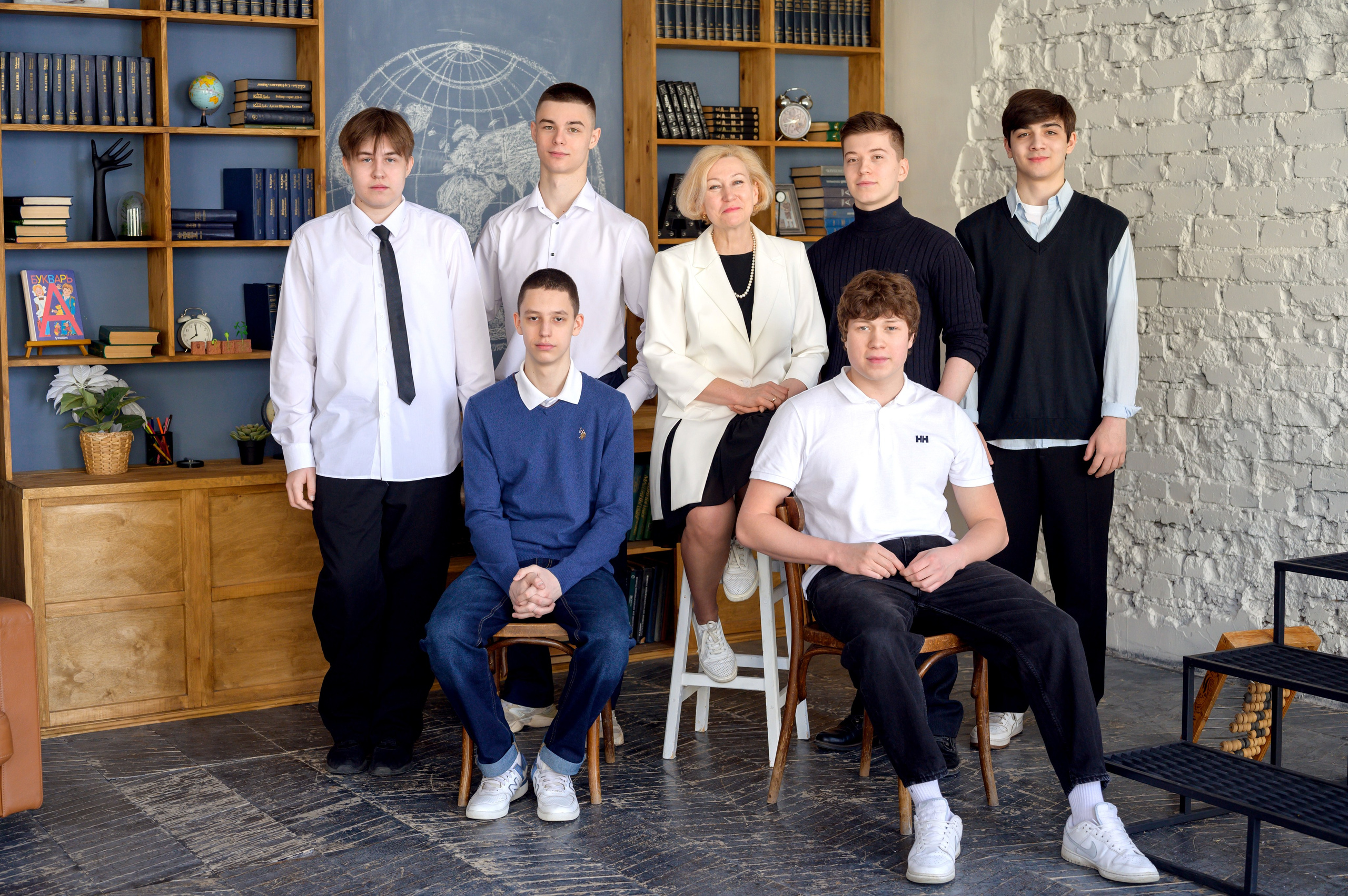 11 класс. студия. Фотограф новорожденных, семейный детский в Тюмени Татьяна Морозова