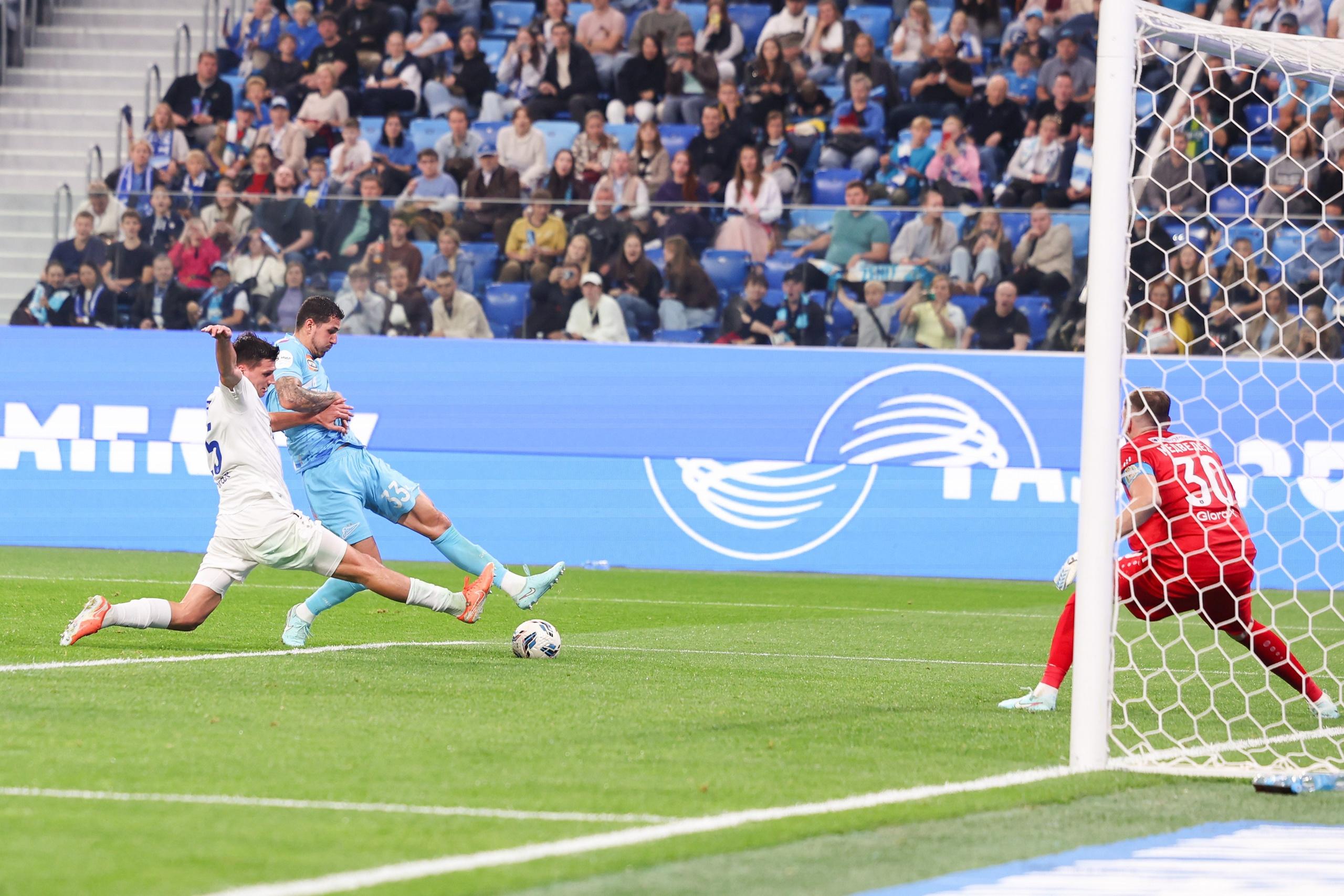 ФК «Зенит» — ФК «Пари НН» 30.08.2025. Спортивный и репортажный фотограф Антон Тереханов