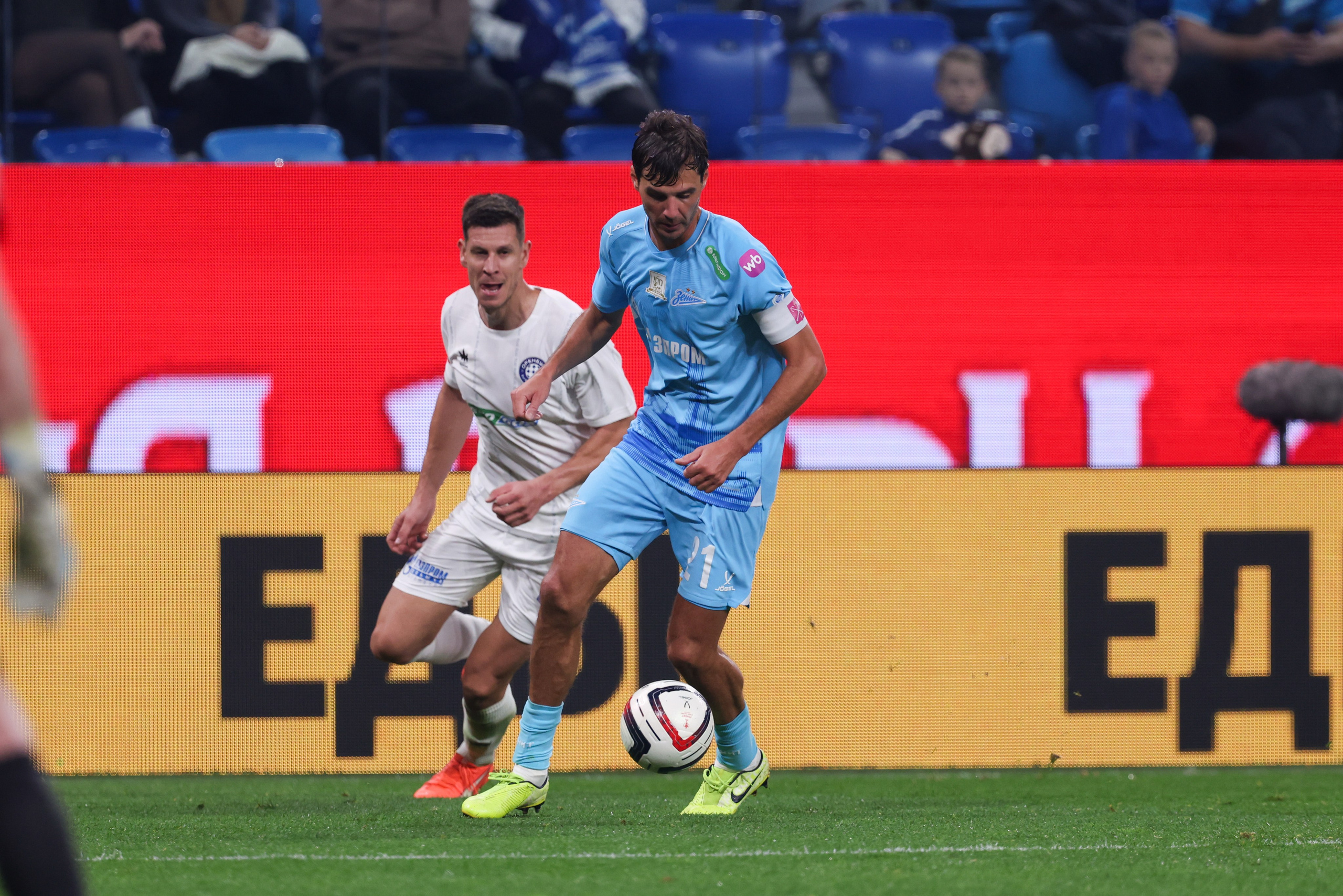 ФК Зенит -ФК Оренбург Fonbet Кубок России 2025/26. Спортивный и репортажный фотограф Антон Тереханов