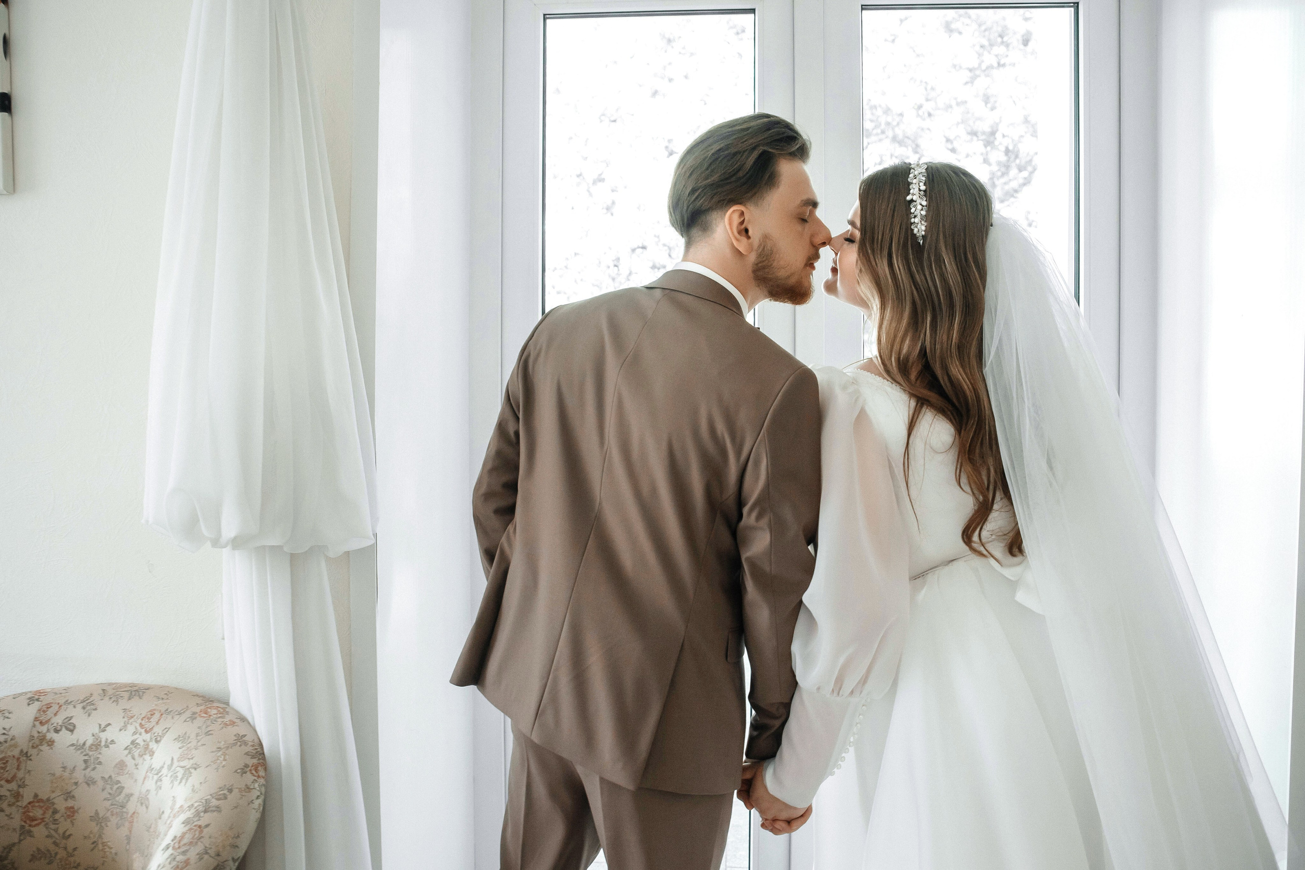 Свадебная фотосессия ВДНХ. Свадебный и семейный фотограф в Москве