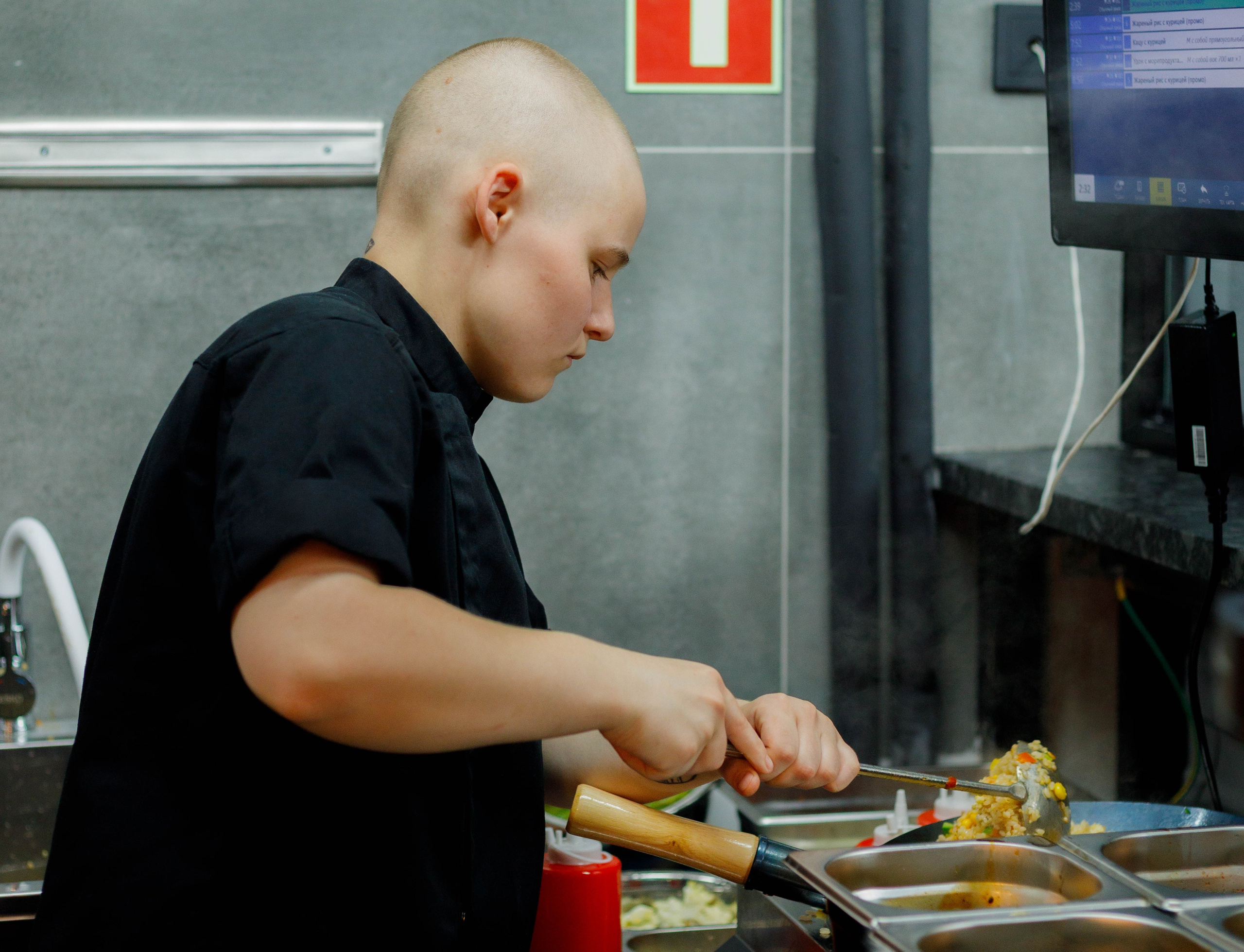 Кухня Ли. Открытие. Репортажный фотограф в Новосибирске Алена Помазунова