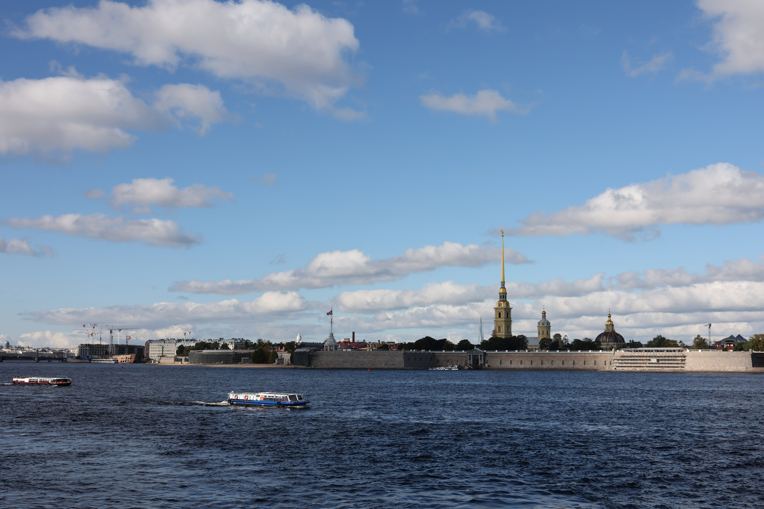 Это Питер, детка. Добро пожаловать в студию «Цифровой скульптор»  где искусство встречается с технологиями!