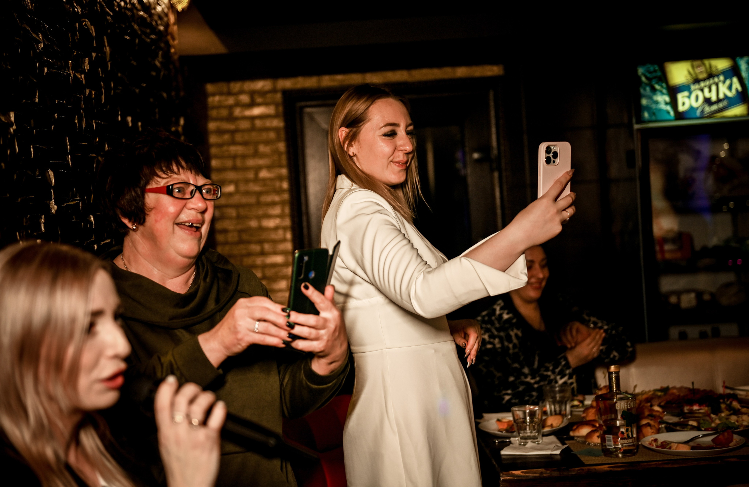 День рождения. Свадебный, семейный, детский, контент фотограф в Омске Максим Ильин