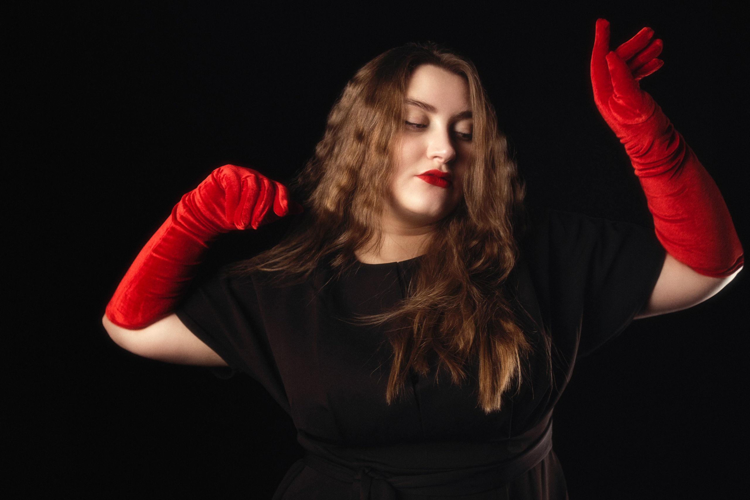 Лиза. Креативный фотограф и ретушёр в Омске