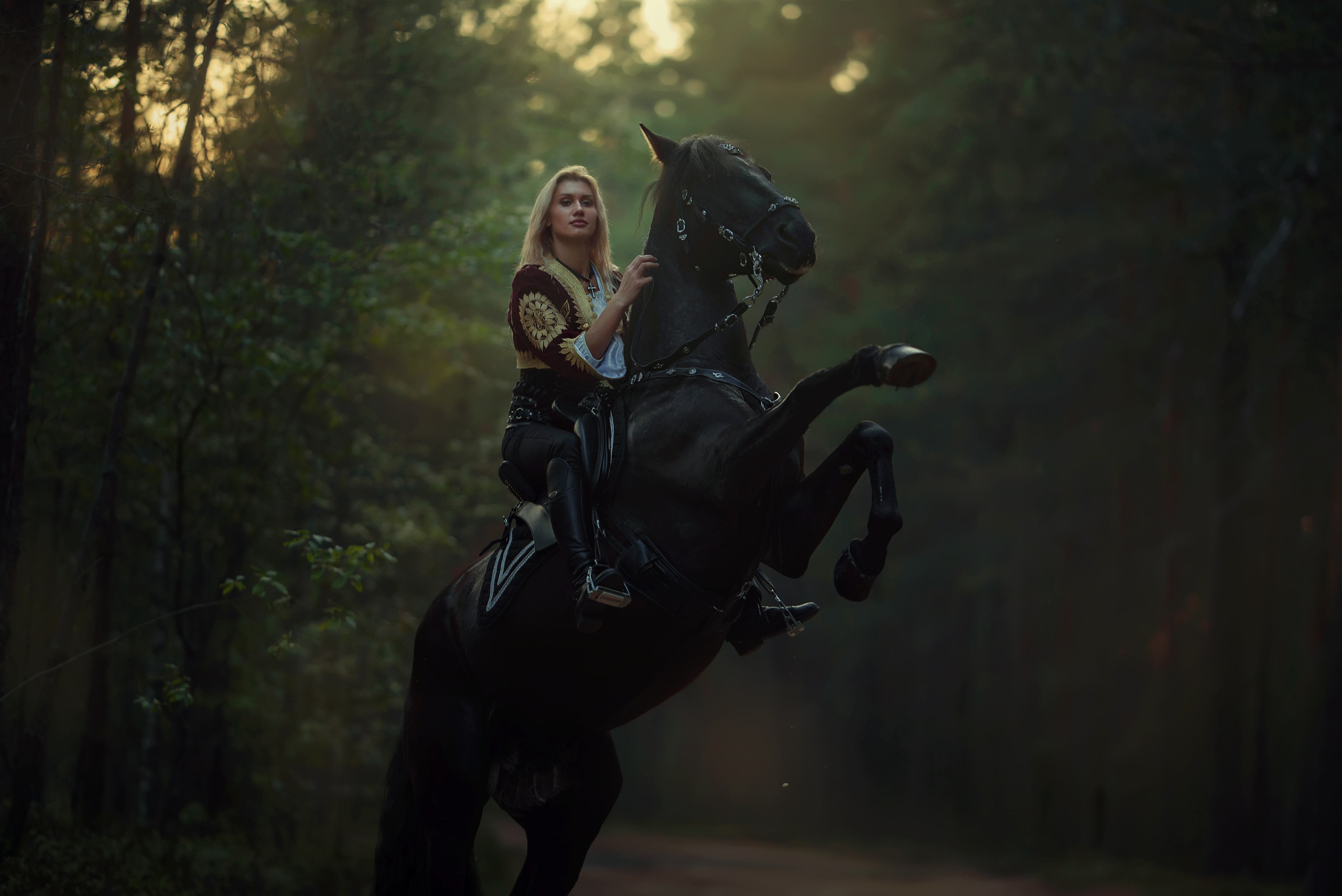Сказочные съемки с лошадьми. Фотограф Вероника Ранцева, фотосессии с лошадьми в Минске и Могилеве