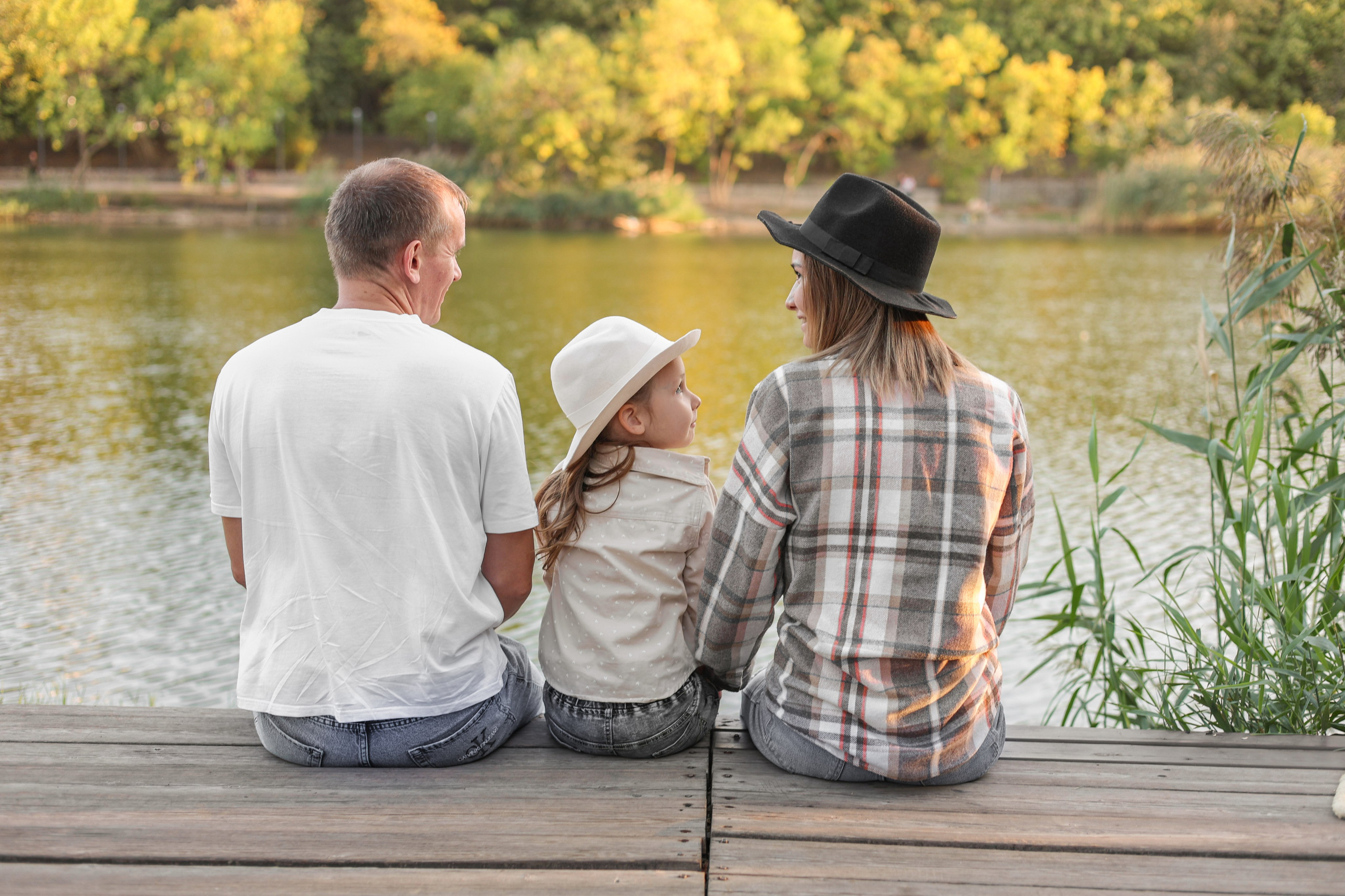 Семейные фотосессии в студии, у вас дома и на улице. Портретный фотограф в Краснодаре Надежда Дудова