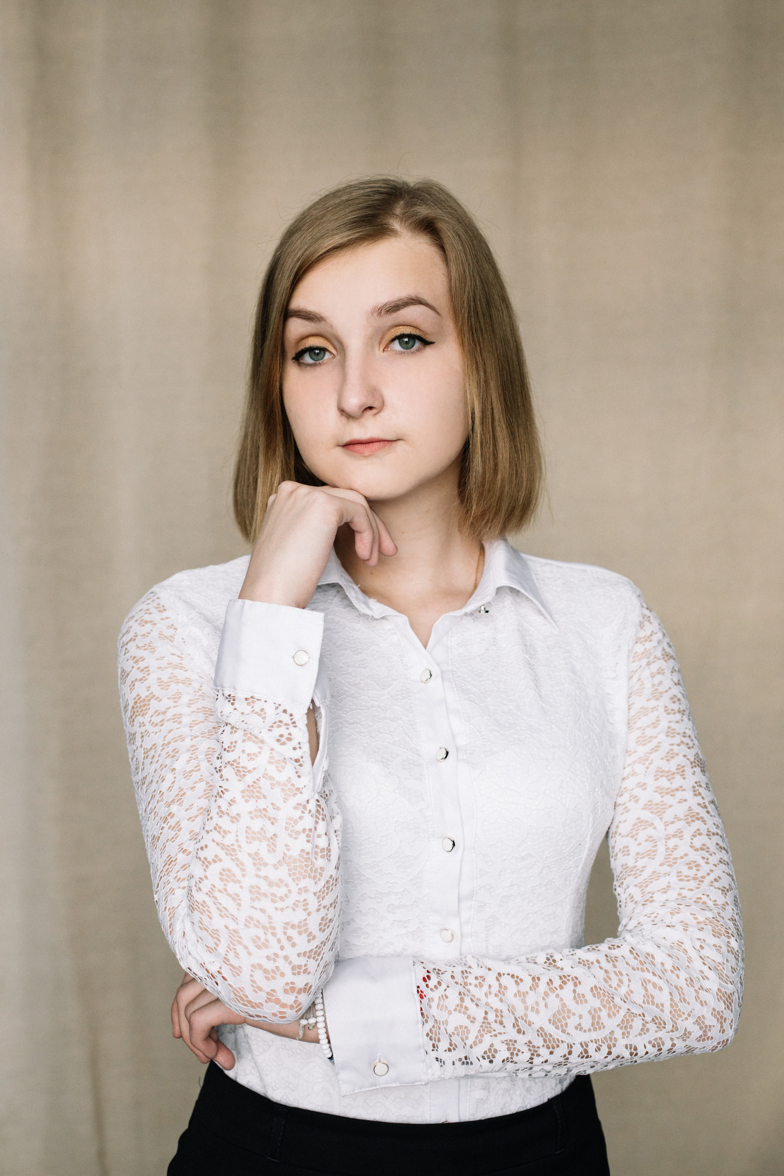 11 А | 1. Фотограф Регина Даниловна Усть — Катав