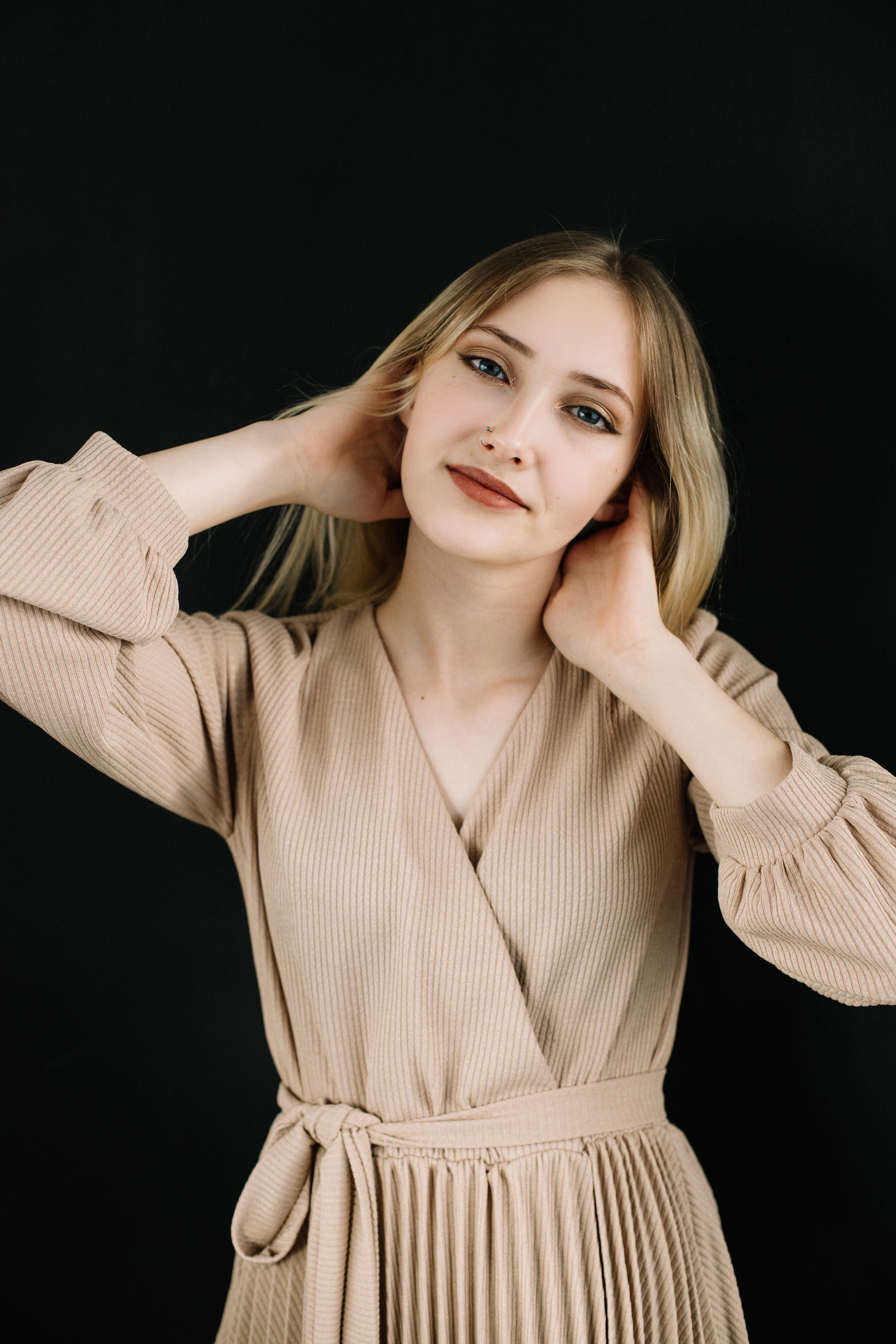 11 А | 1. Фотограф Регина Даниловна Усть — Катав