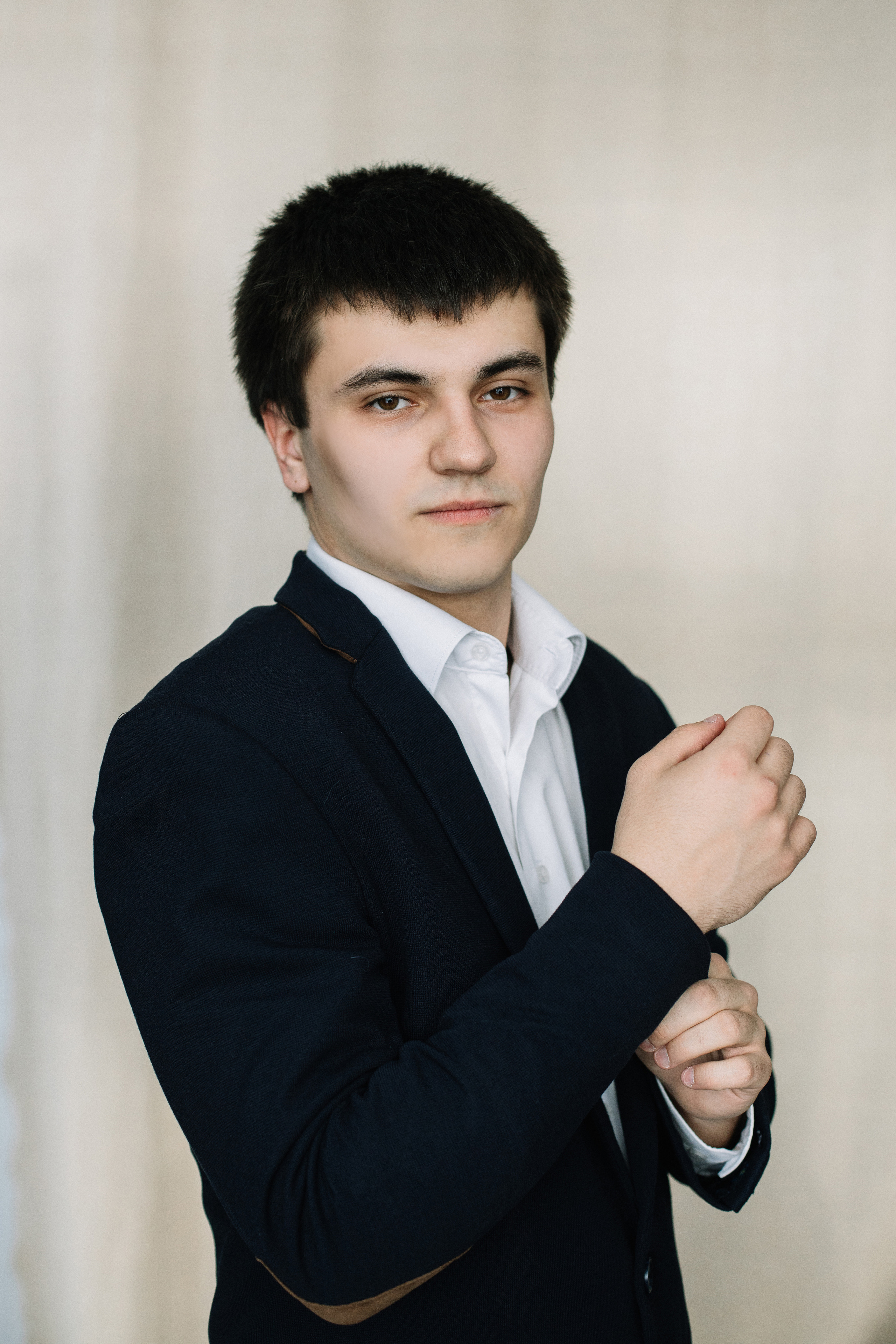 11 А | 1. Фотограф Регина Даниловна Усть — Катав