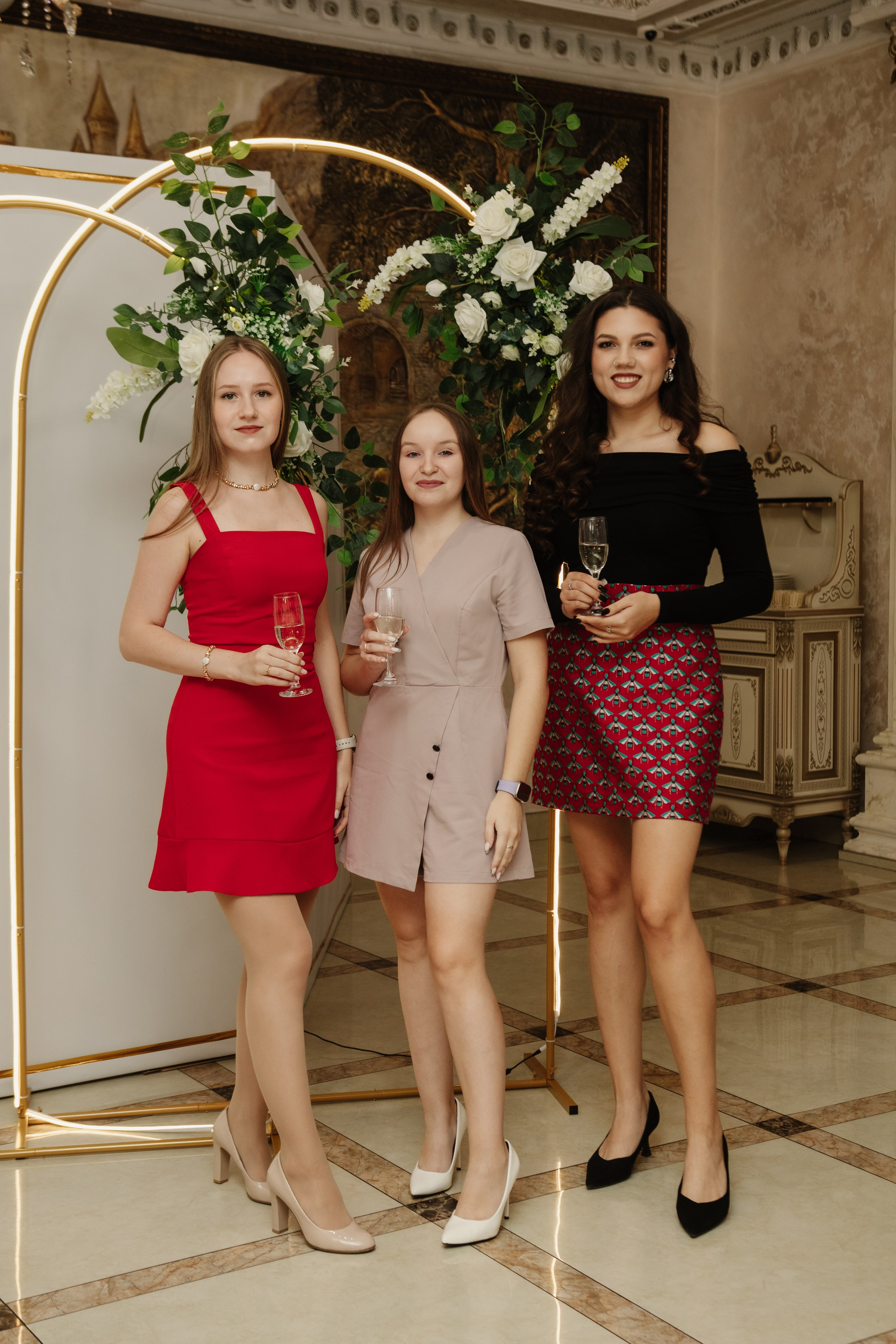 Яна и Артур банкетный зал «Император». Фотограф Новосибирск