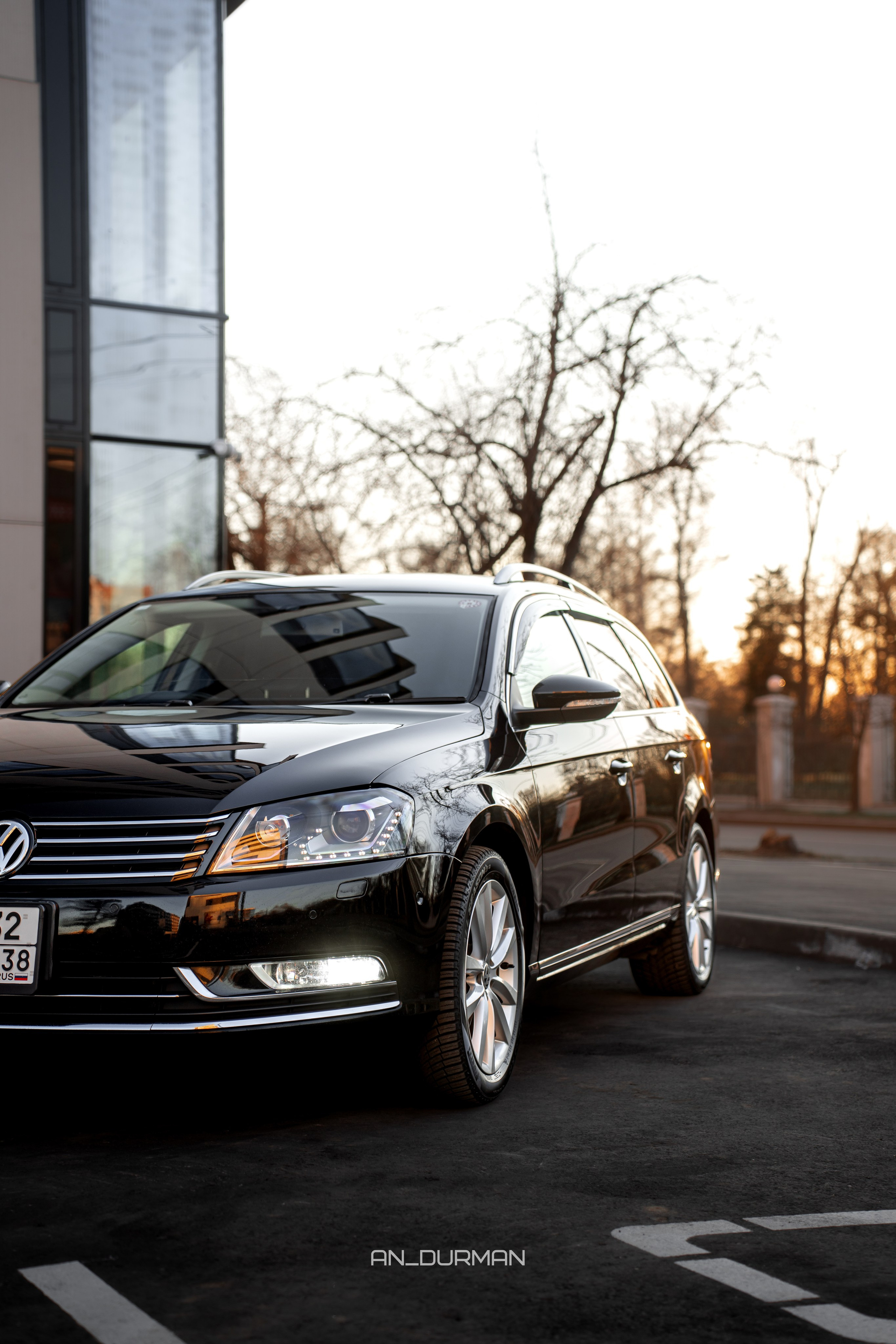 Volkswagen Passat. Фотограф, видеограф и пилот дрона на Байкале