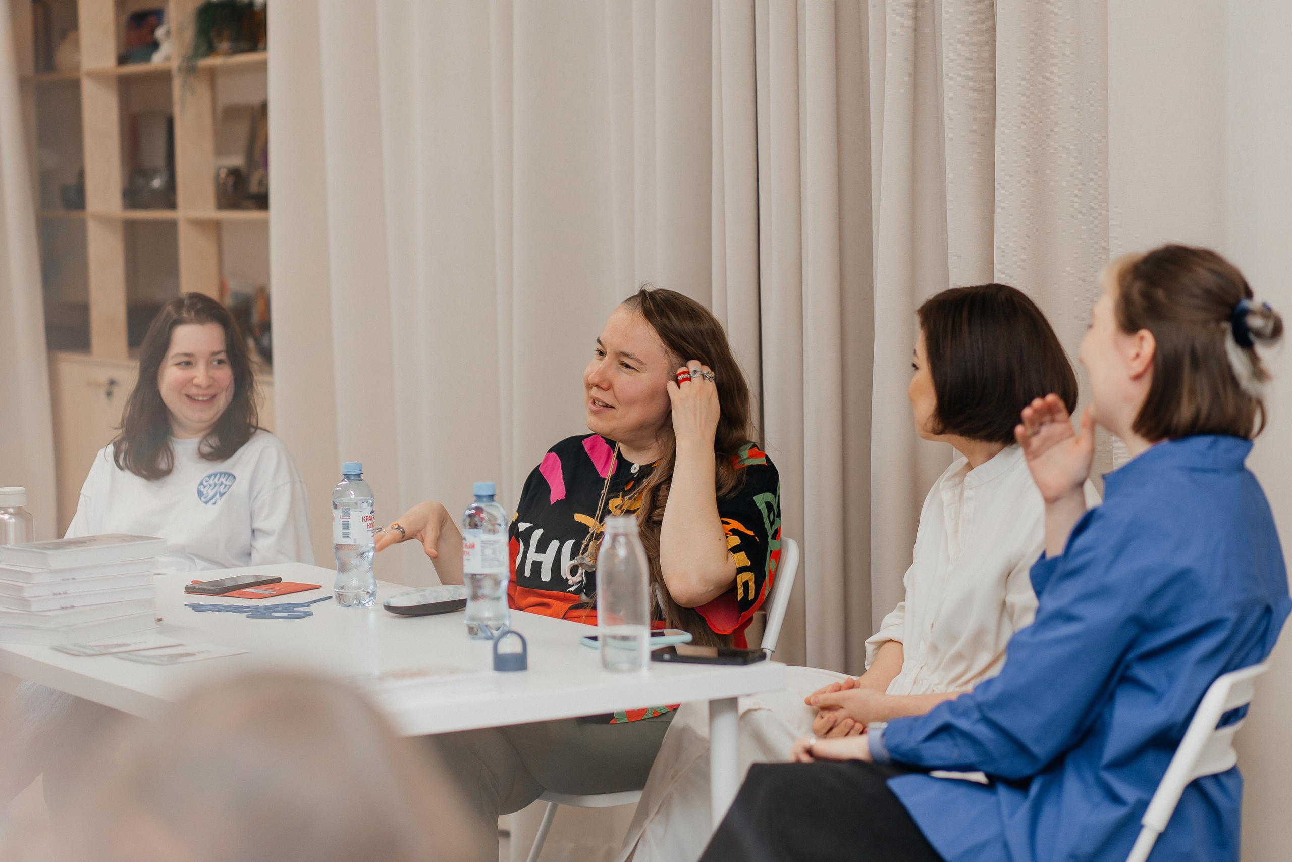 30.09.2023 Встреча с Евгенией Некрасовой. Книжный клуб