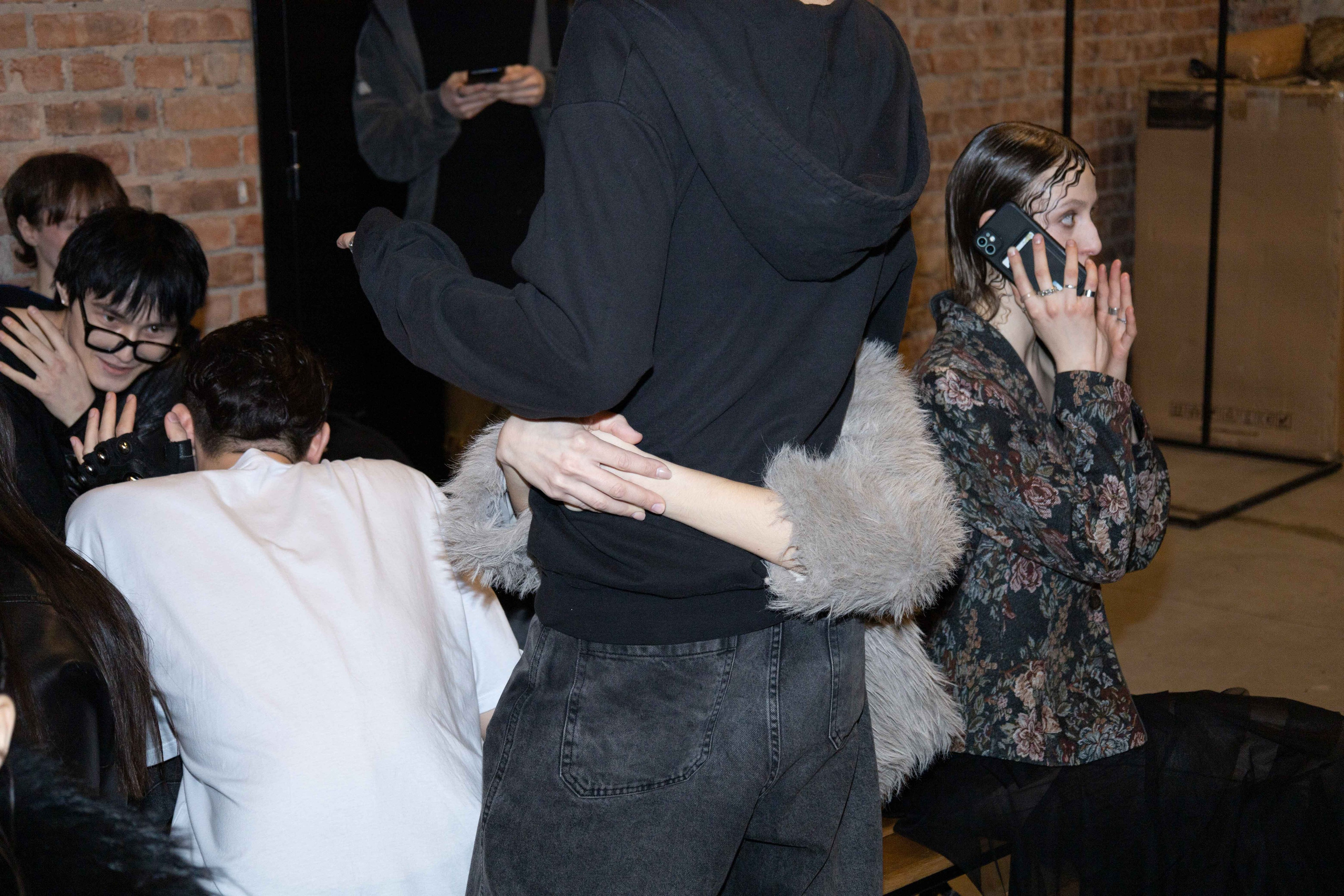 Auxi Backstage. VICTORIA SHU