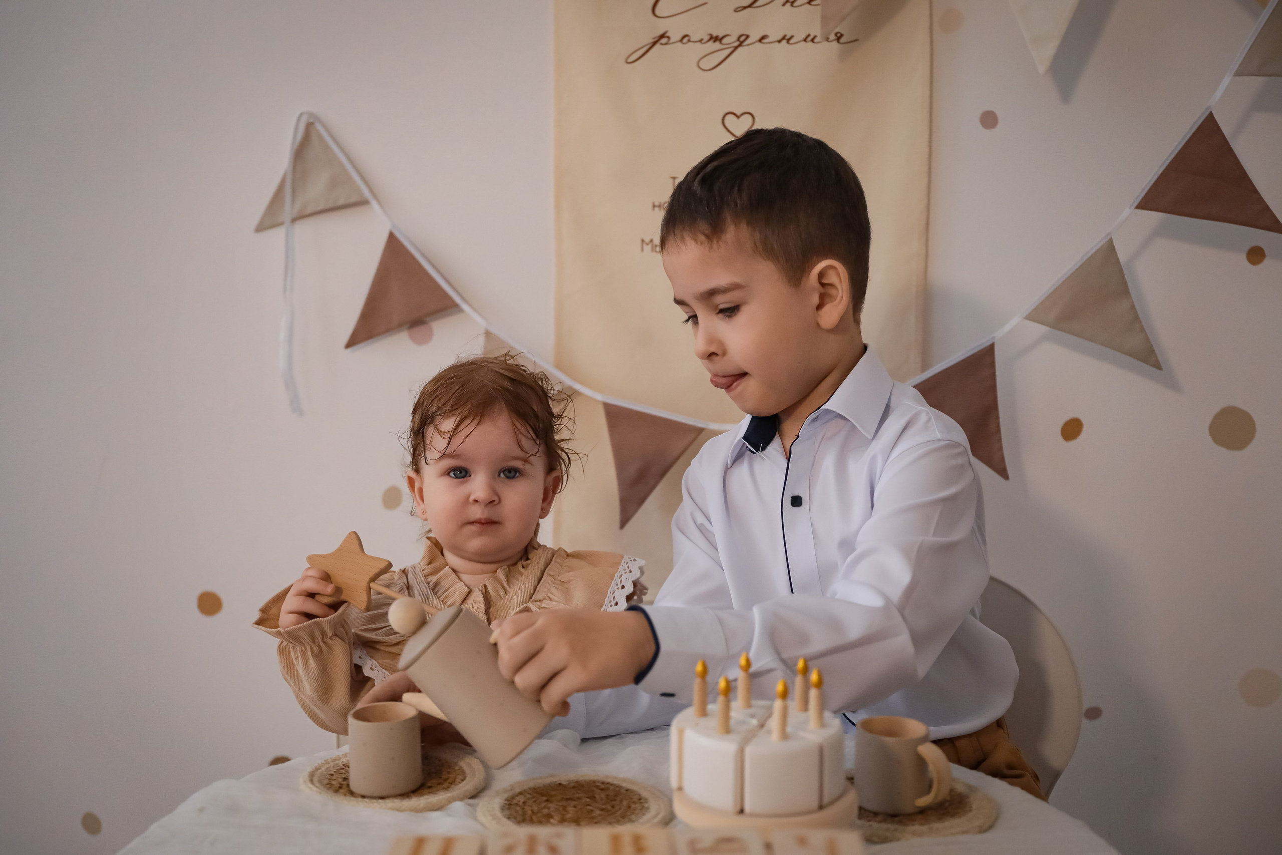 Арине 1 годик. Фотограф г. Хабаровск. Семейные и индивидуальные съёмки