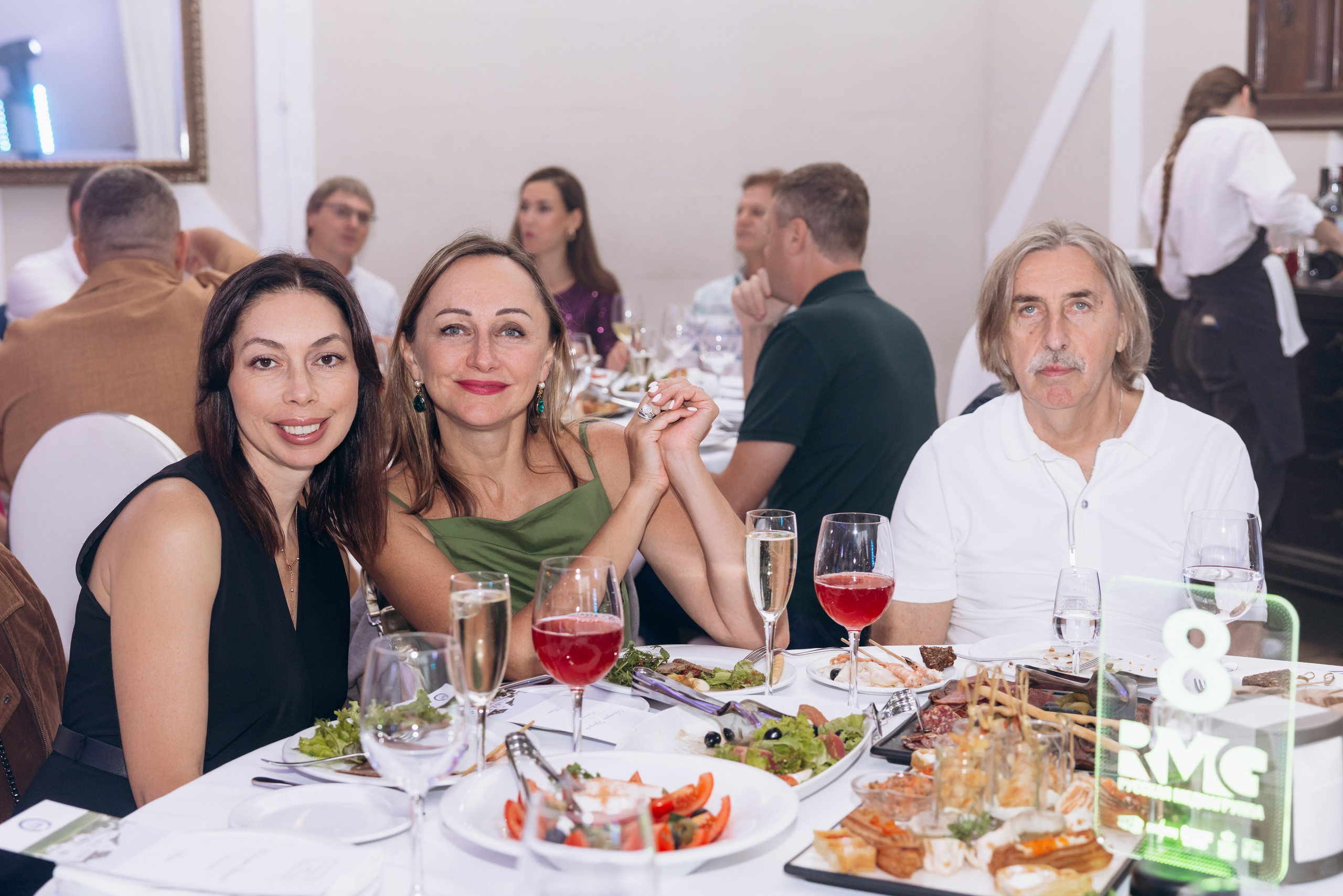 RMG Гала ужин ресторан Усадьба (1 день). Фотограф в Калининграде свадебная фотография, репортажная, фотосессии