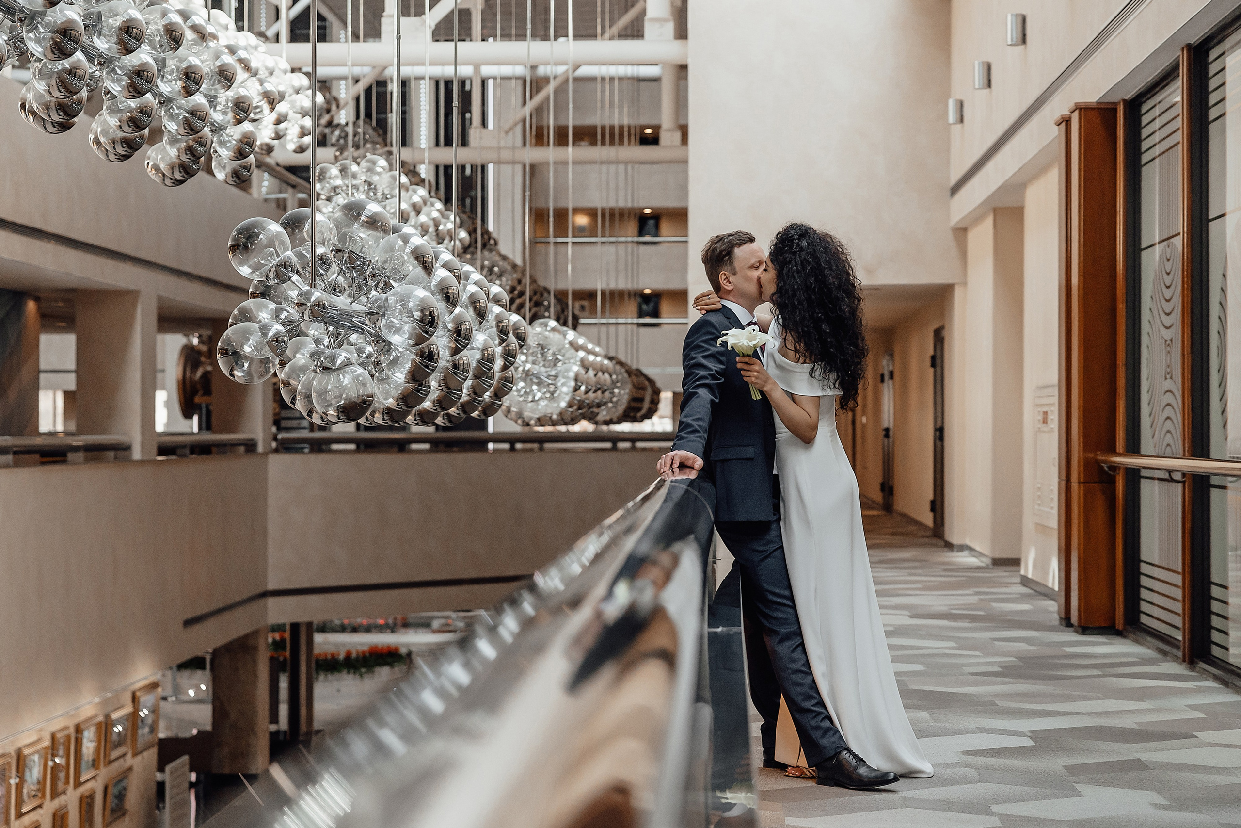 свадебная фотосессия crowne plaza moscow WTC