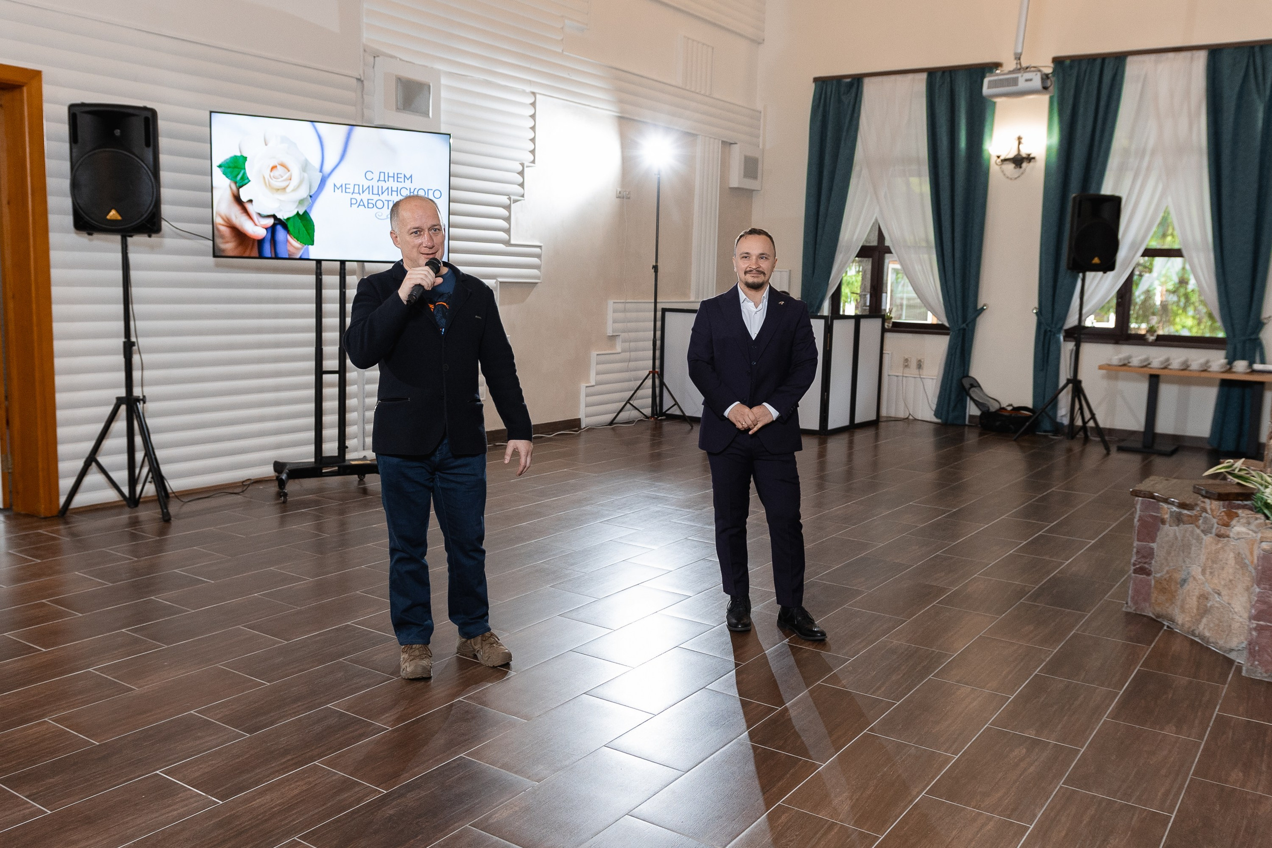 Профессиональный фотограф на выездные мероприятия и тимбилдинги Андрей Алексеев