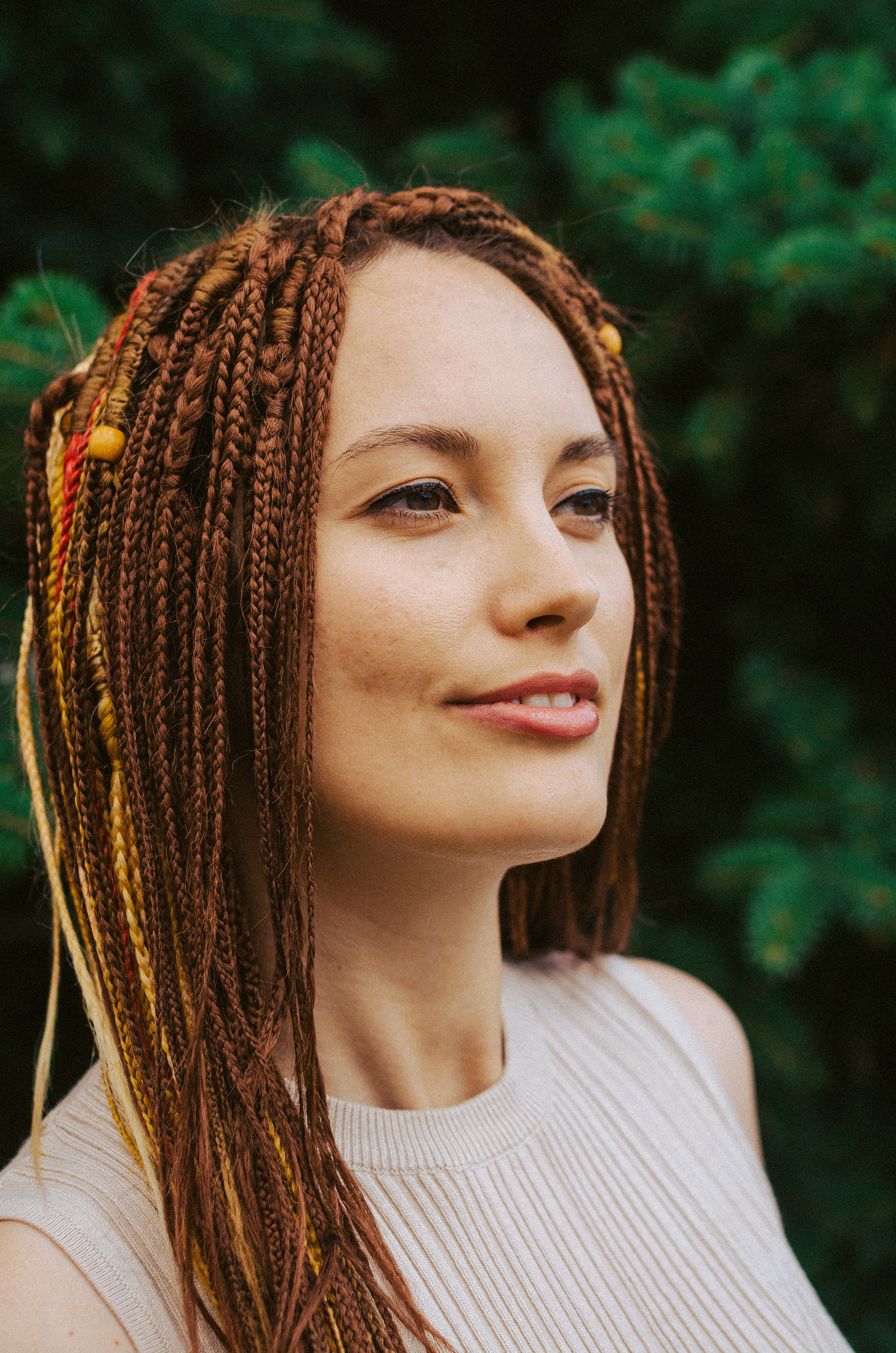 Оля. КВЭЛ — Кто Все Эти Люди