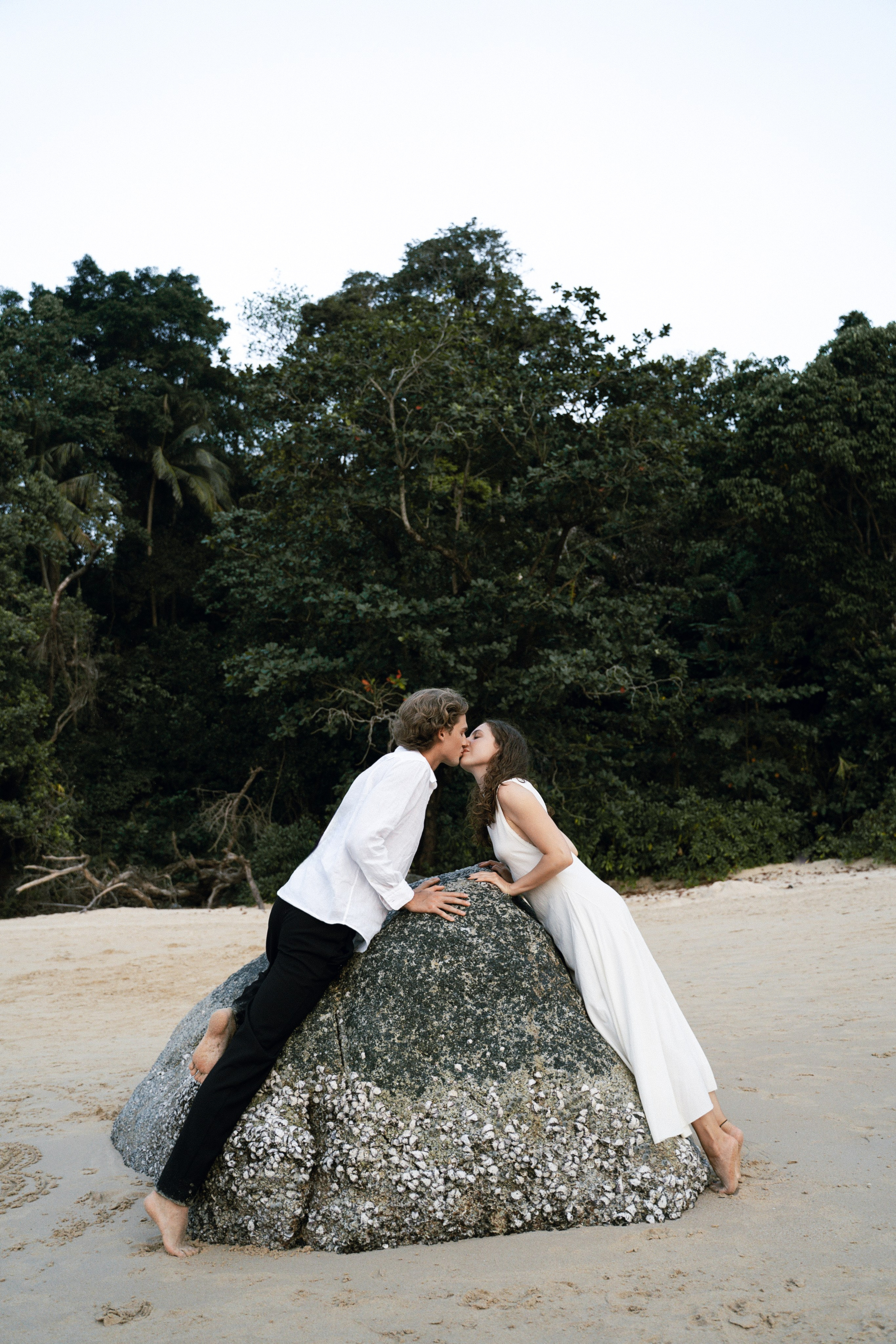 Just stay and be my last 🎞️. Photographer in Phuket Andrei Valiev