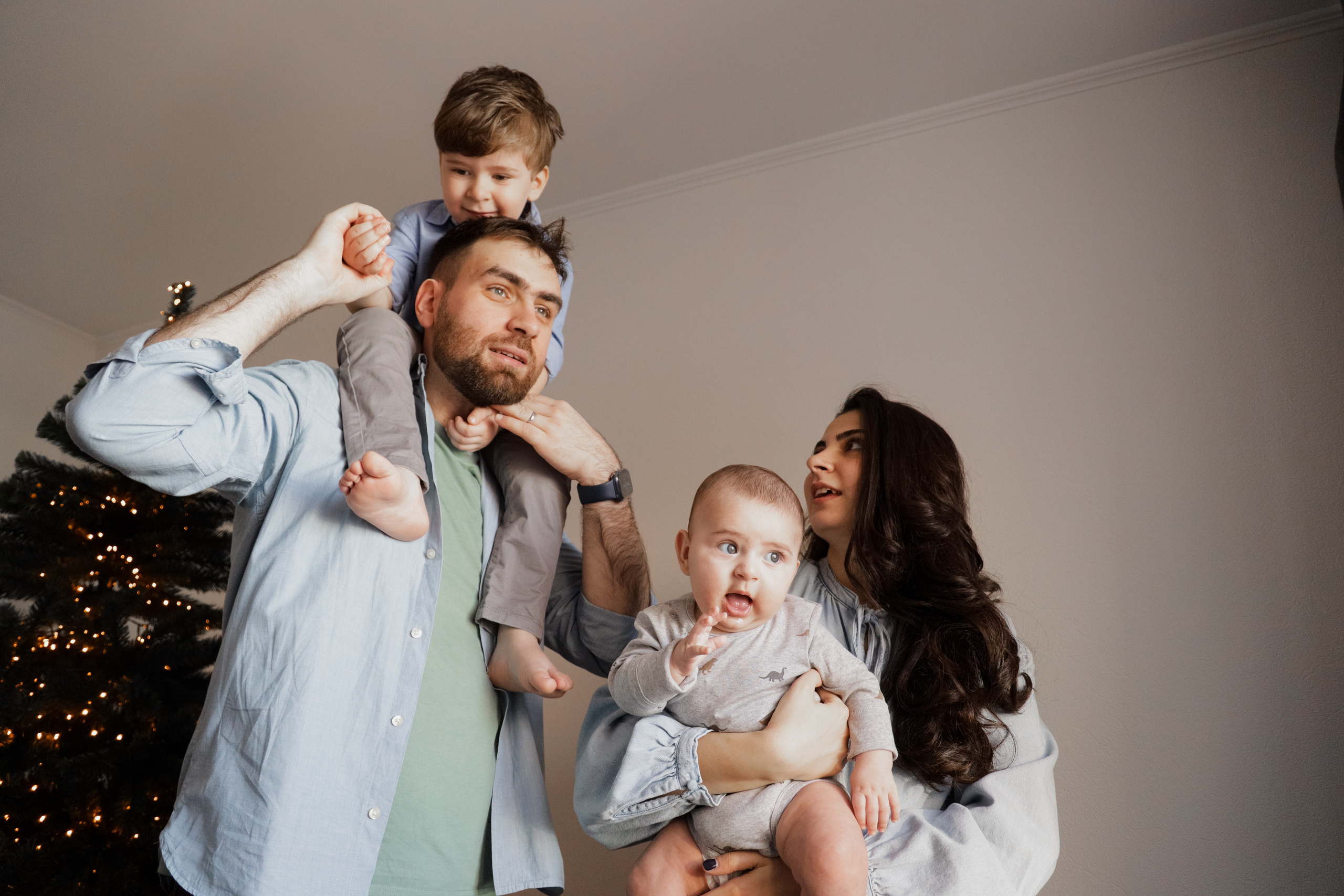 Арт, Ани и их Рождественская история. Варвара Синицына: семейный фотограф в Москве