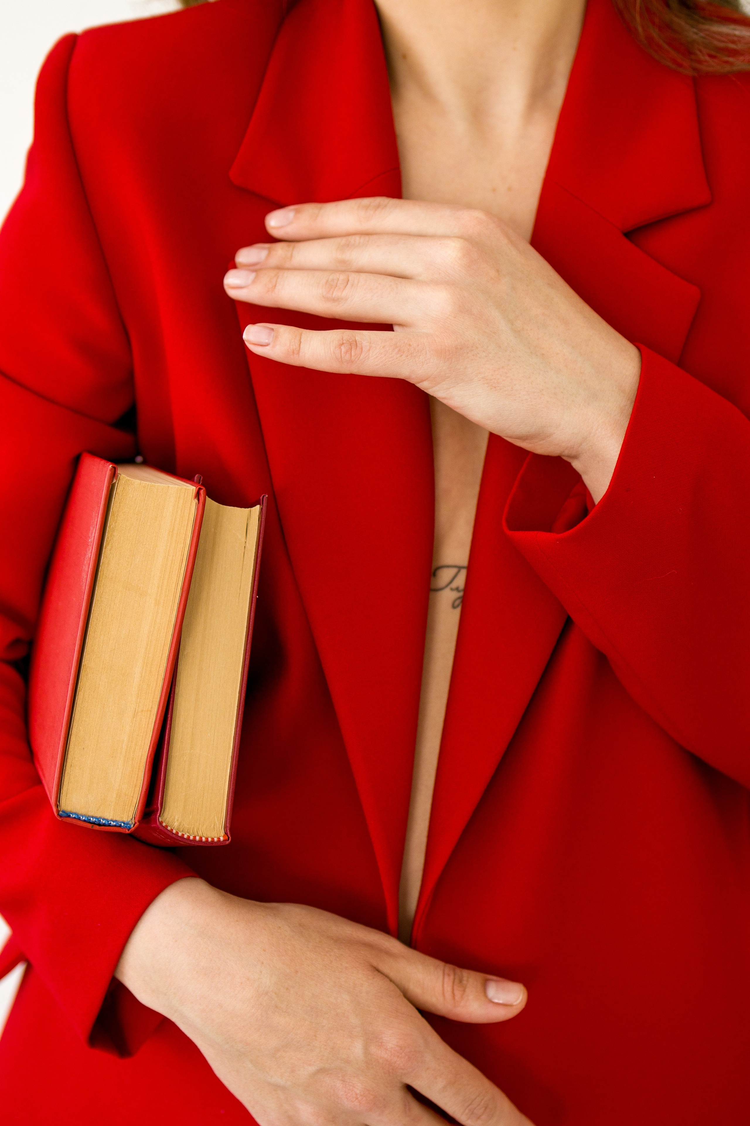 Lady in red. Художественная фотография