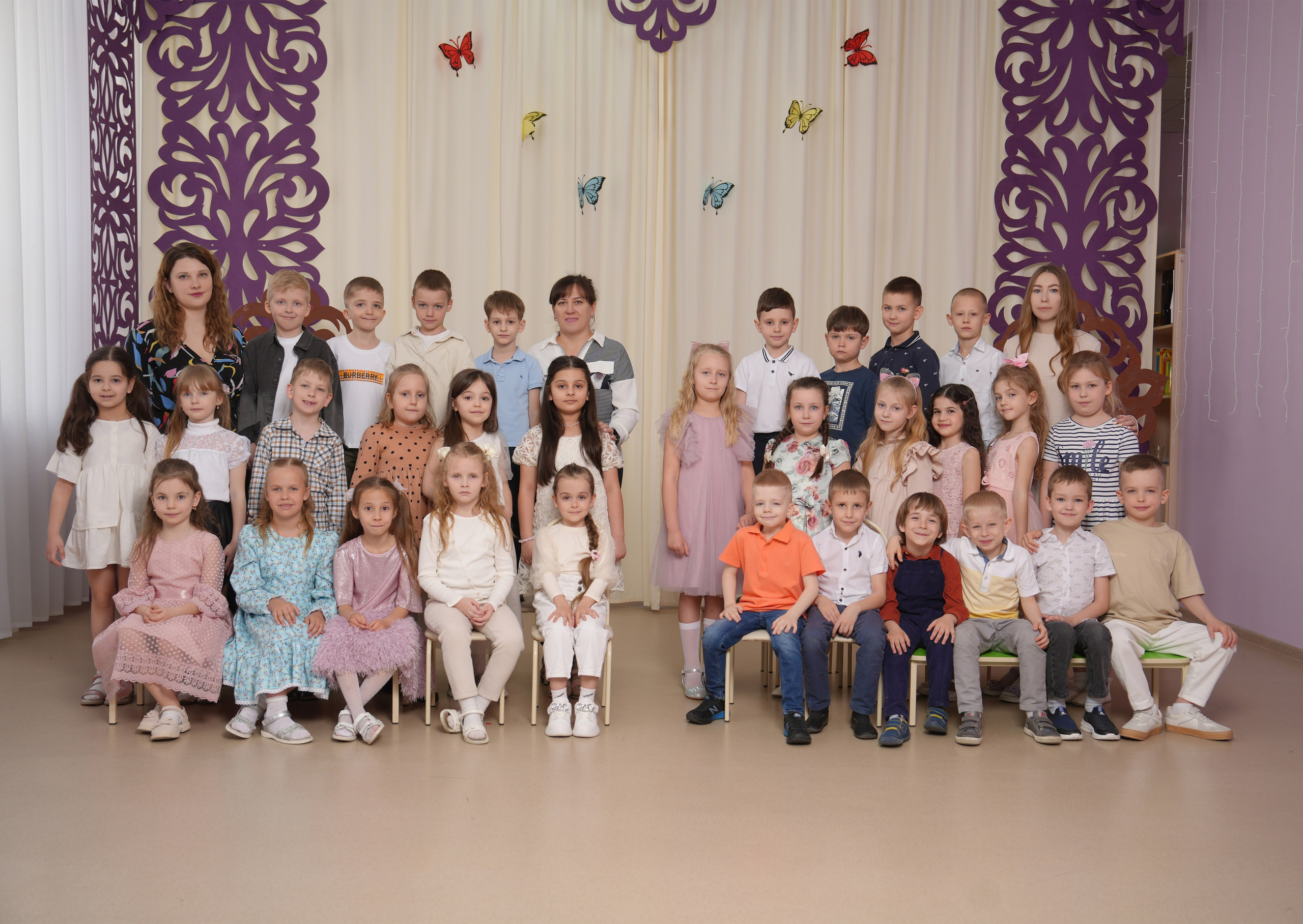 Выпускной альбом из детского сада. Красивый выпускной альбом в Краснодаре